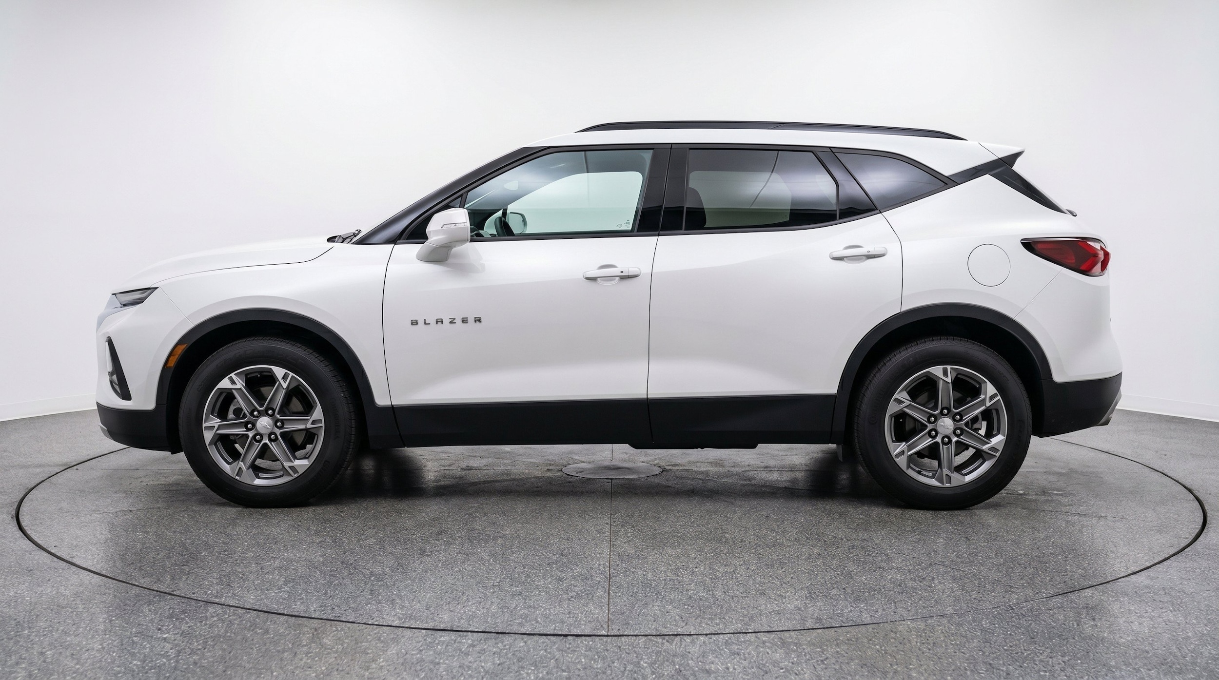 Thumbnail: 2025 Chevrolet Blazer - 5