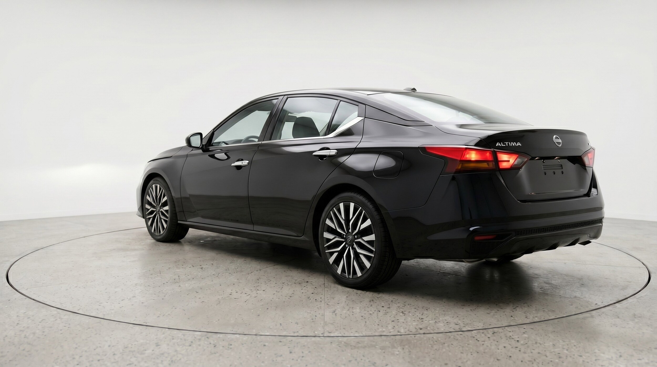 Thumbnail: 2025 Nissan Altima - 6