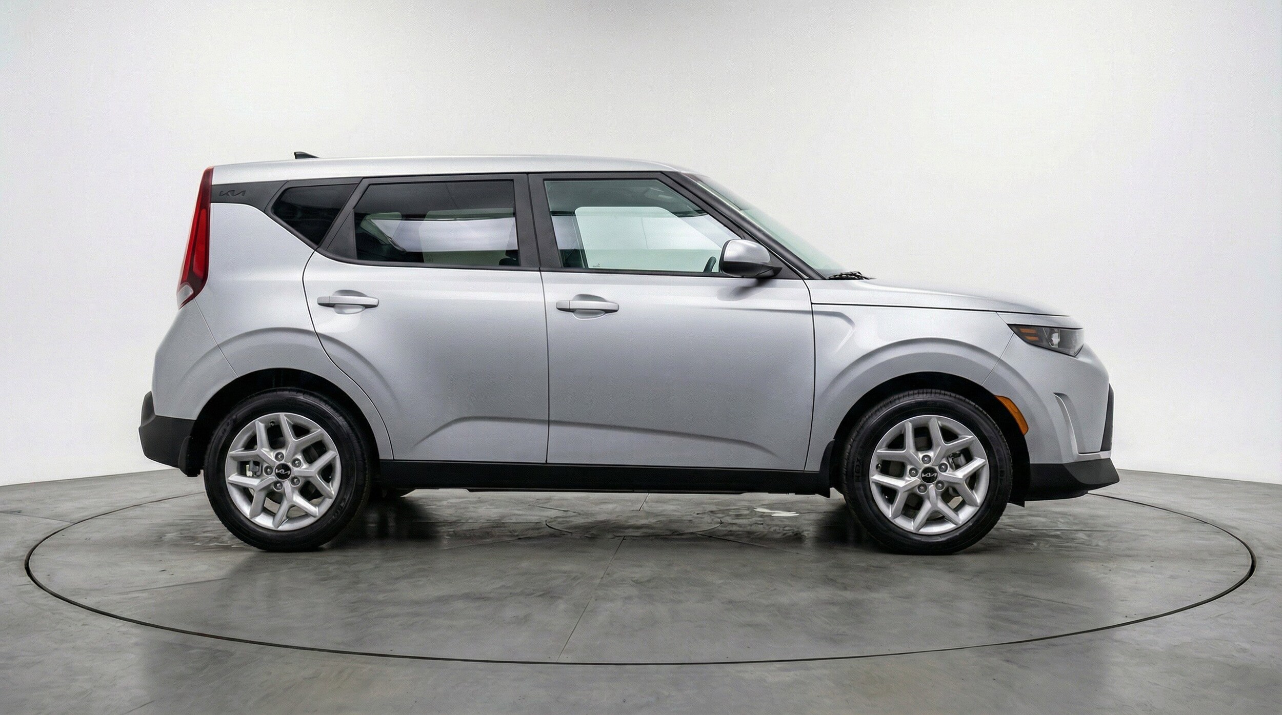 Thumbnail: 2025 Kia Soul - 11