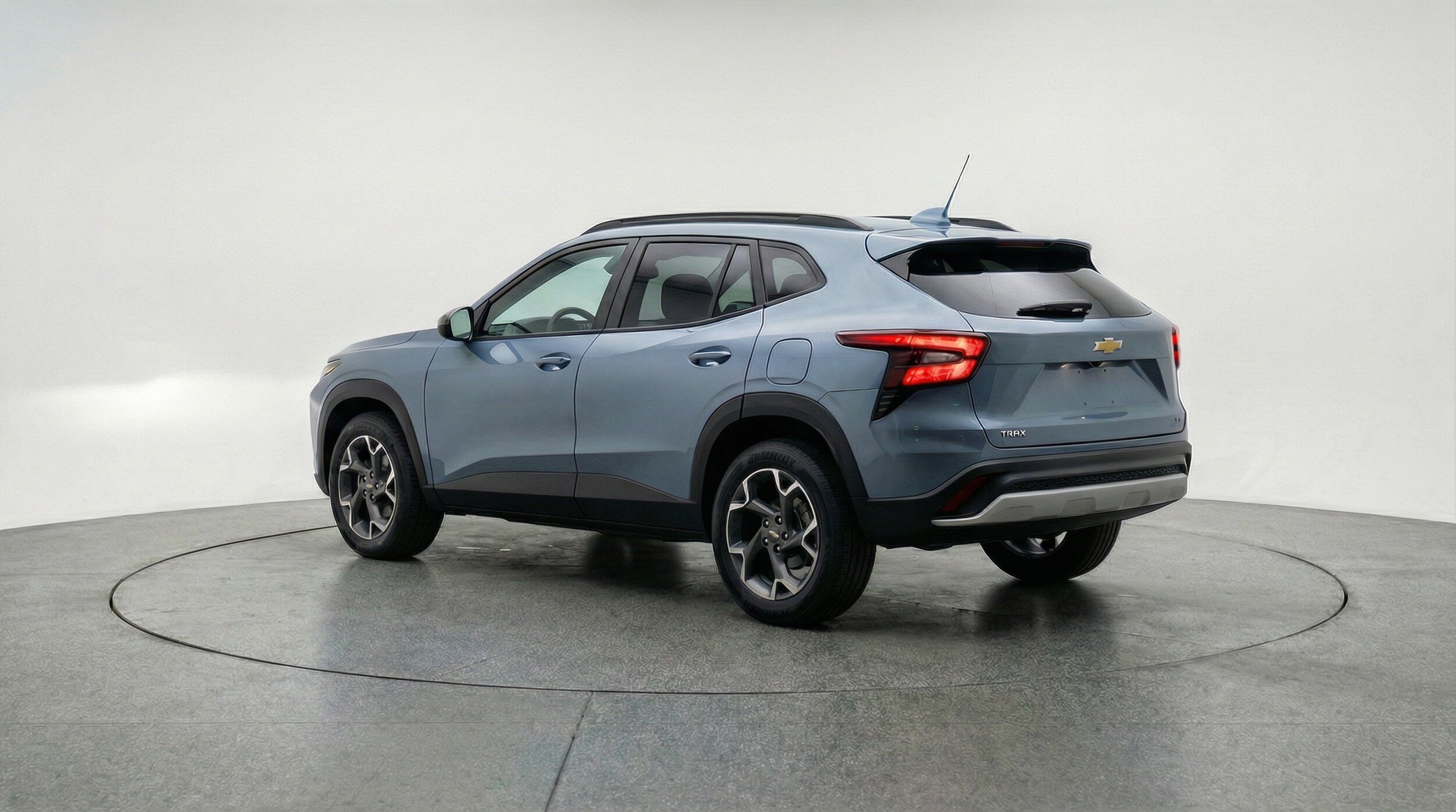 Thumbnail: 2025 Chevrolet Trax - 6