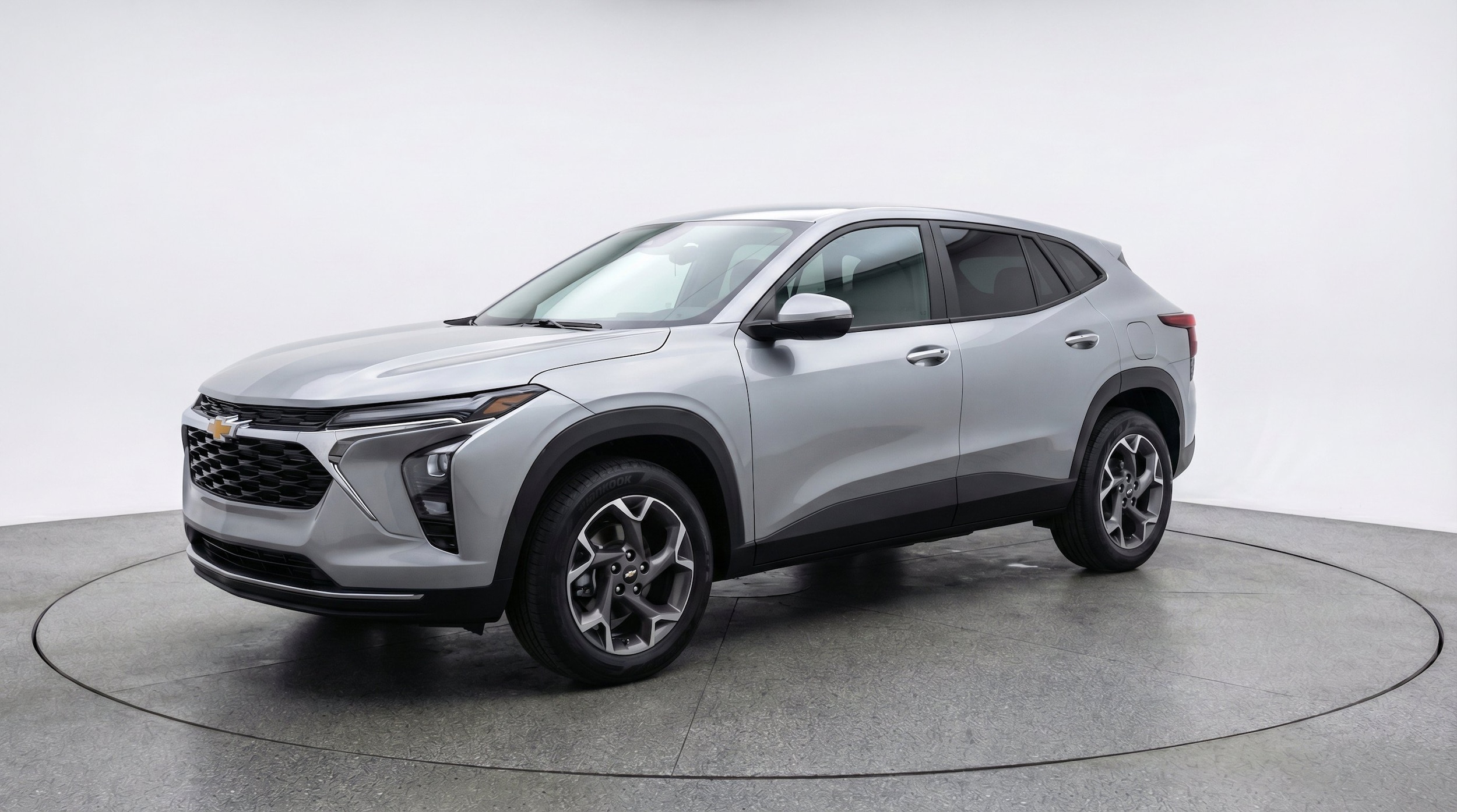 Thumbnail: 2025 Chevrolet Trax - 3