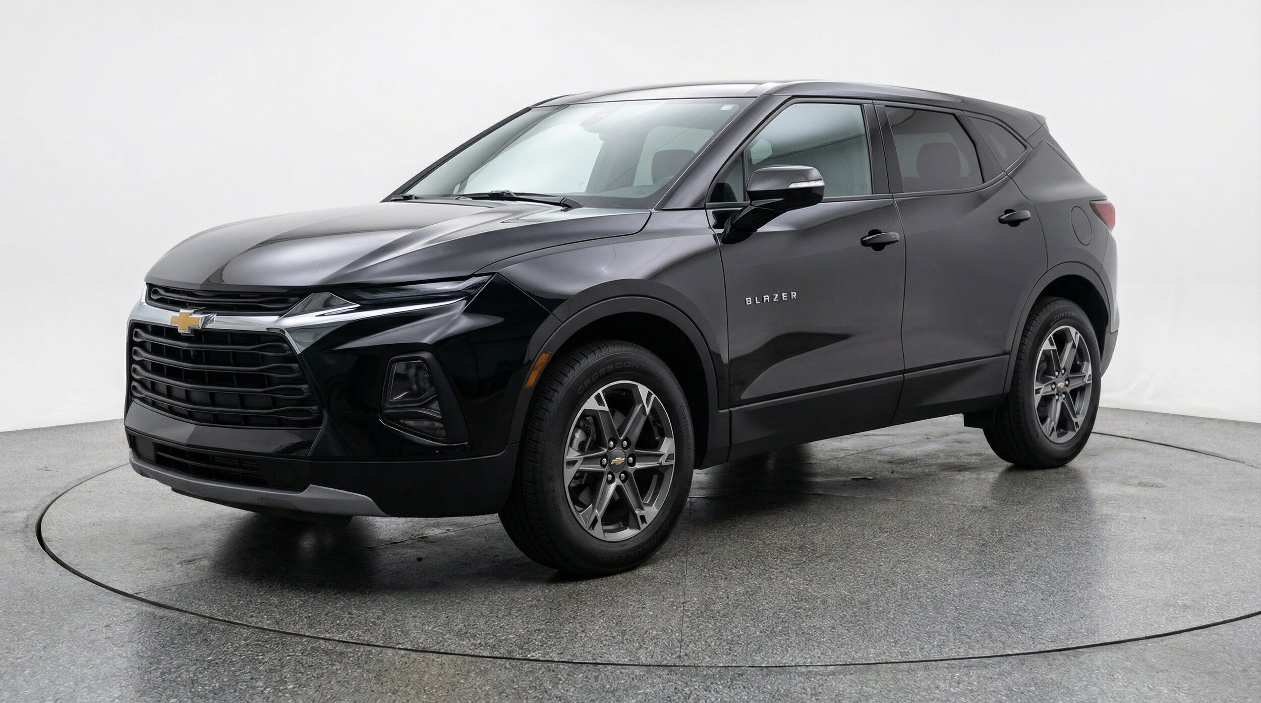 Thumbnail: 2026 Chevrolet Blazer - 3