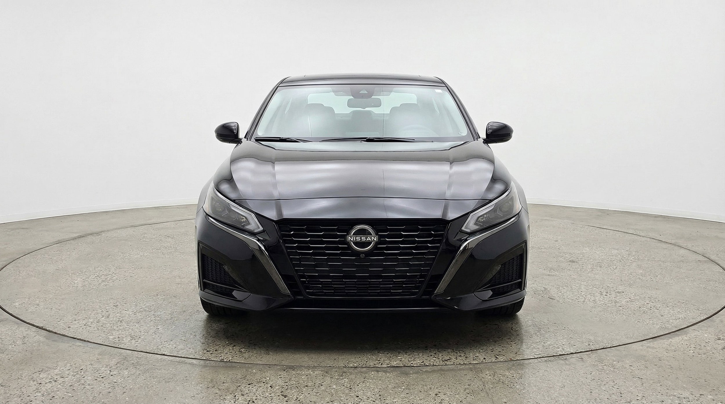 Thumbnail: 2025 Nissan Altima - 2