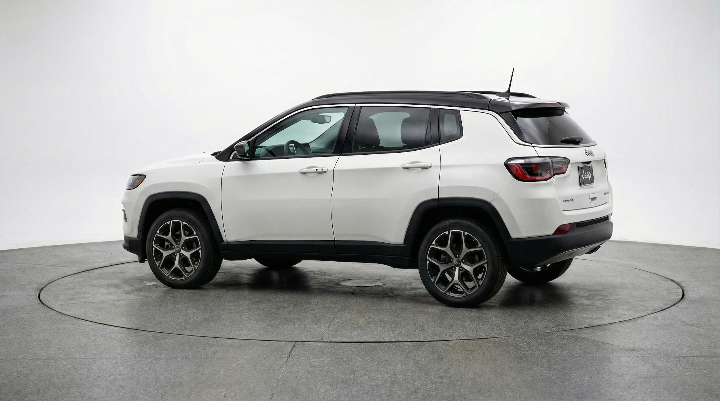 Thumbnail: 2025 Jeep Compass - 4