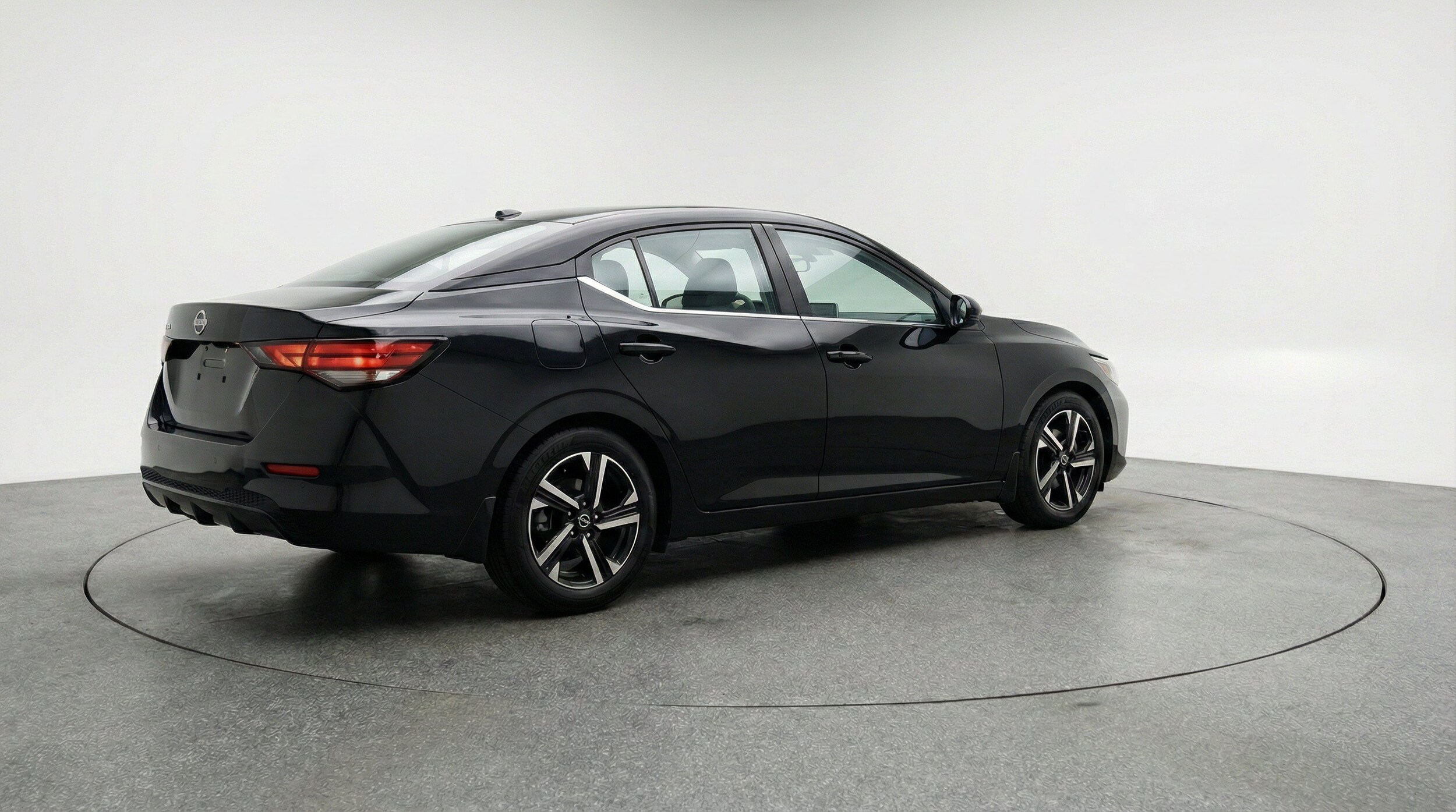 Thumbnail: 2025 Nissan Sentra - 9