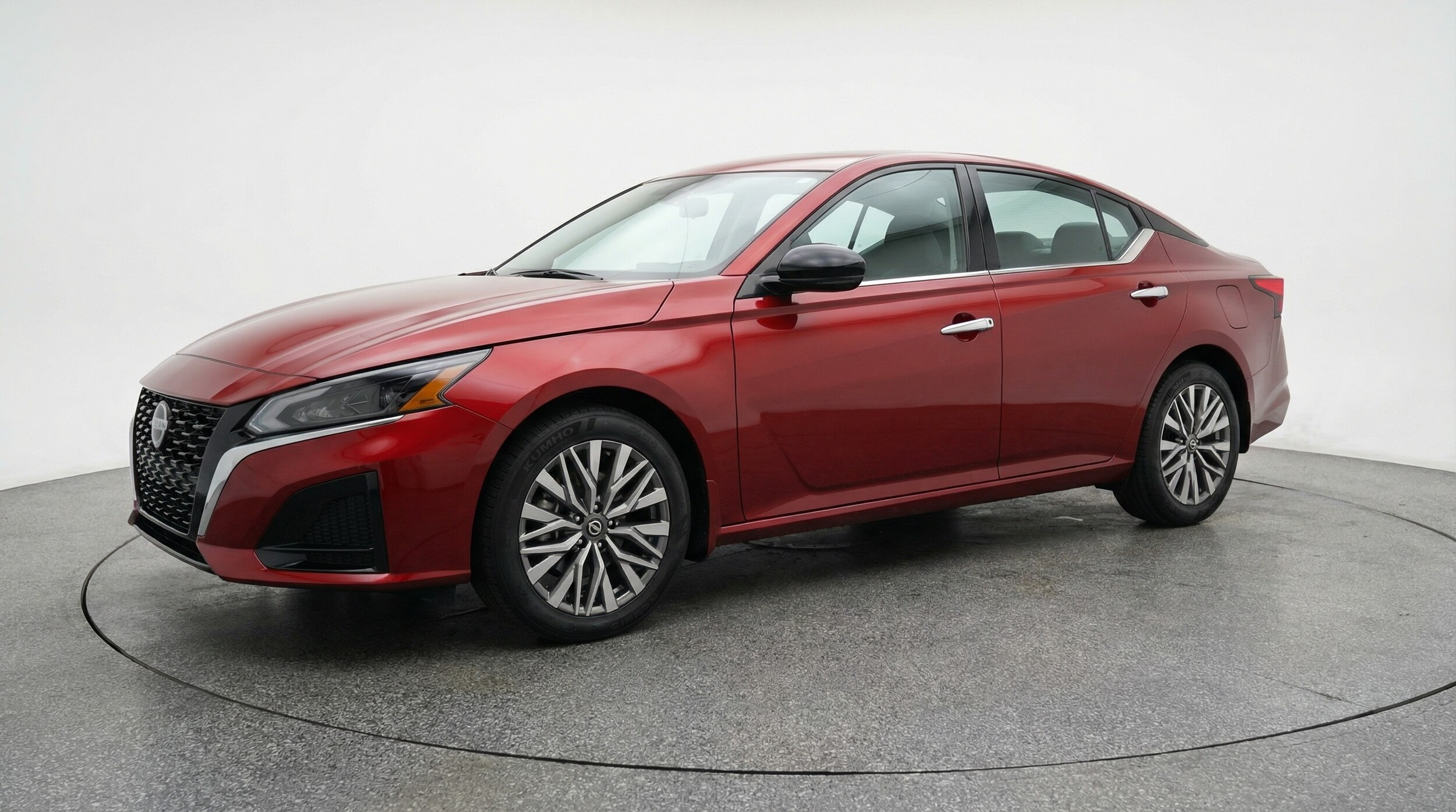 Thumbnail: 2025 Nissan Altima - 3