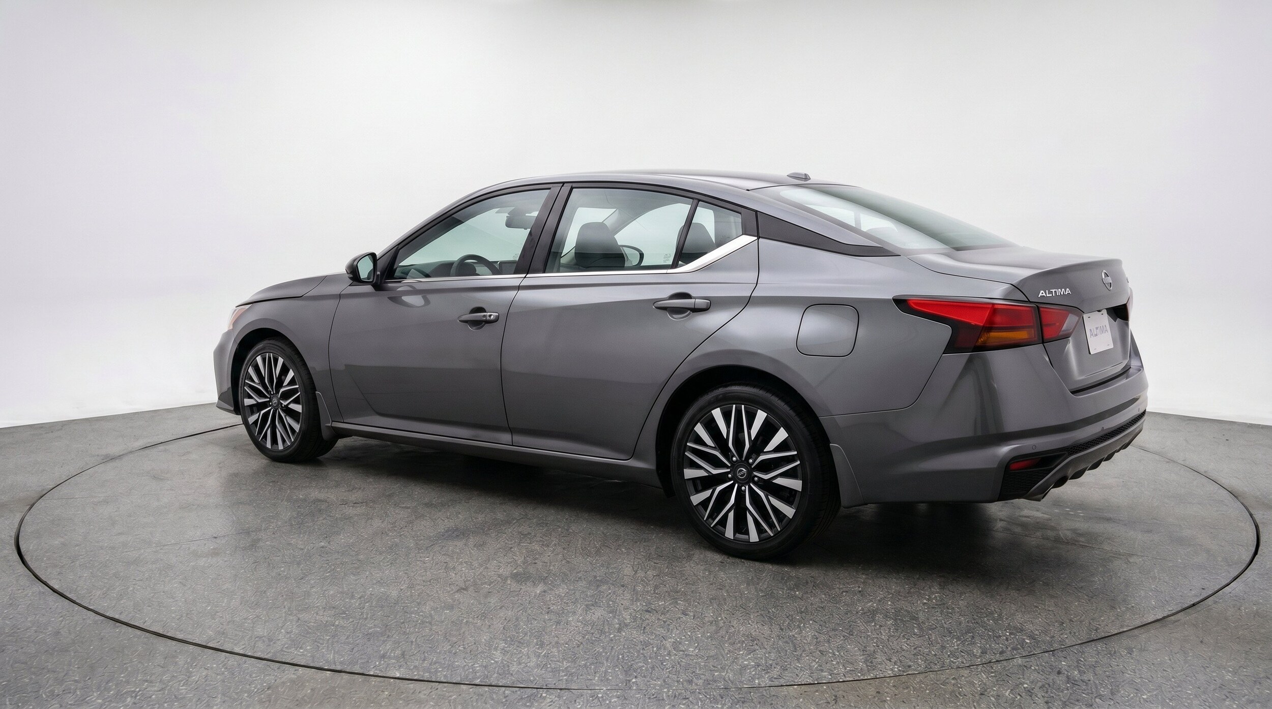 Thumbnail: 2025 Nissan Altima - 6
