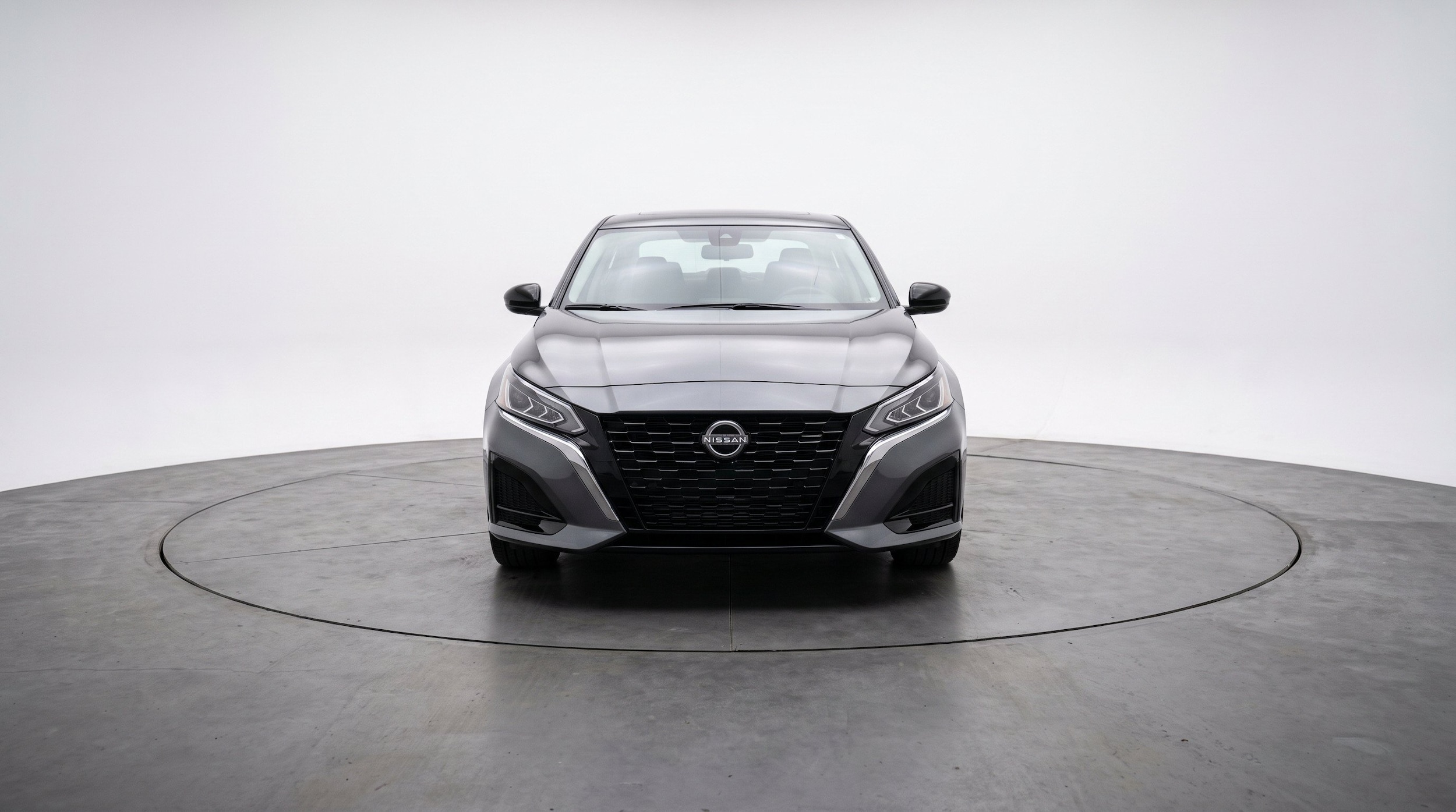 Thumbnail: 2025 Nissan Altima - 2