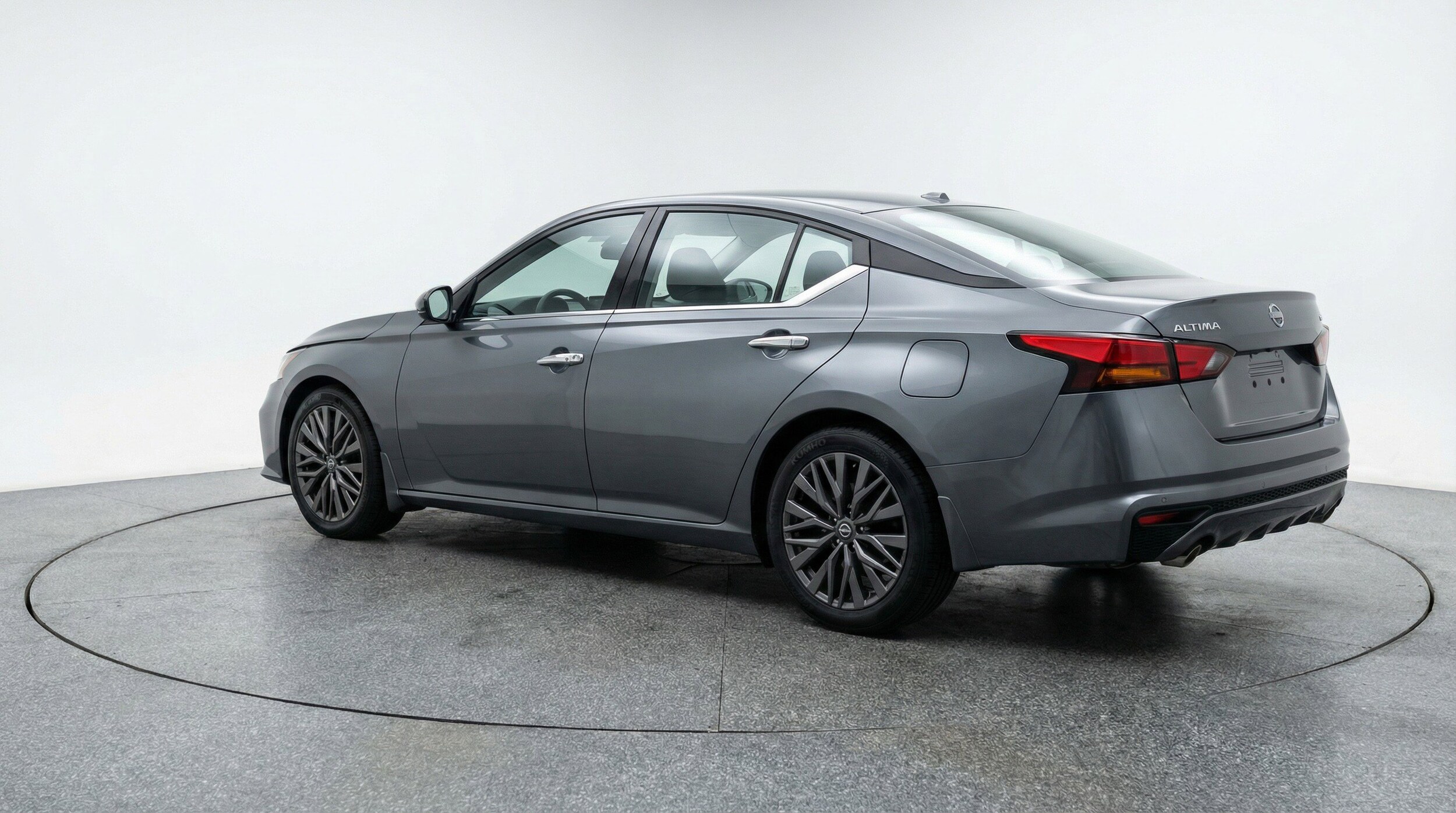 Thumbnail: 2025 Nissan Altima - 6