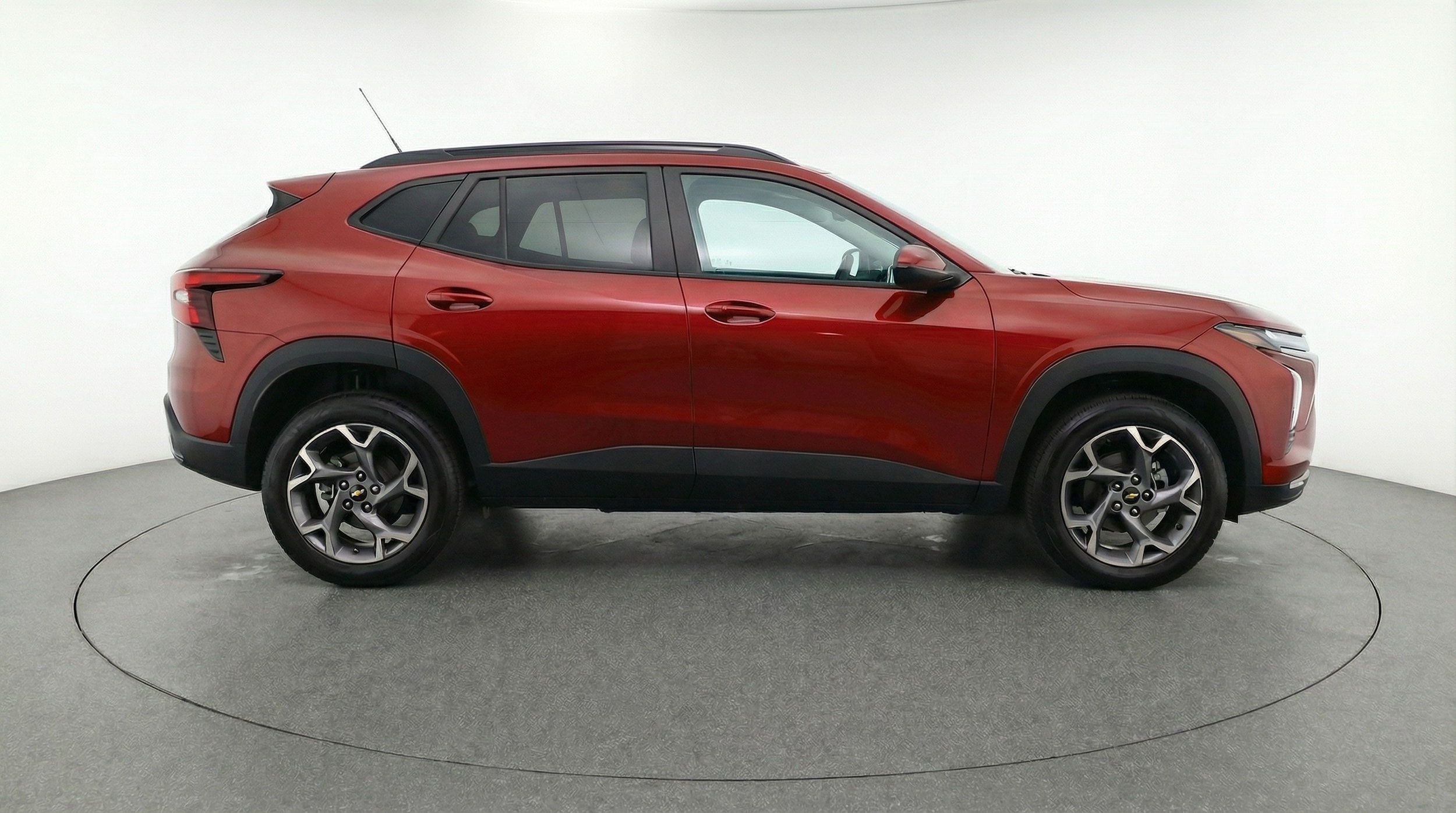 Thumbnail: 2025 Chevrolet Trax - 8