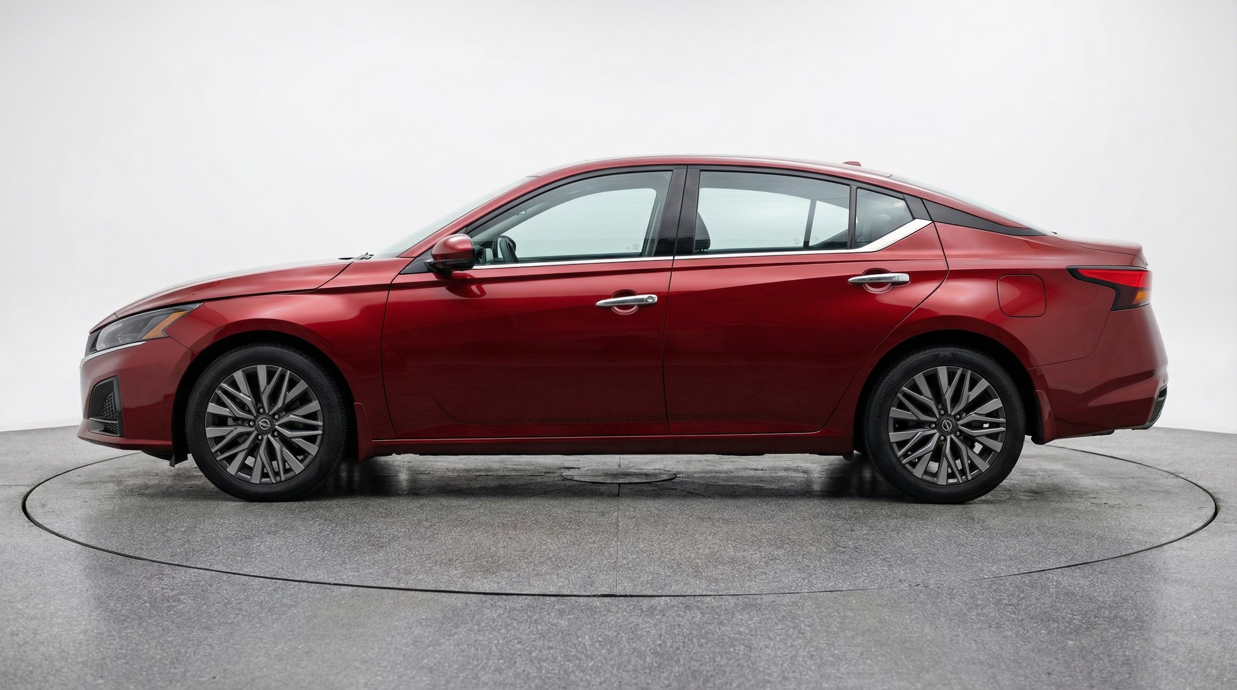 Thumbnail: 2025 Nissan Altima - 4