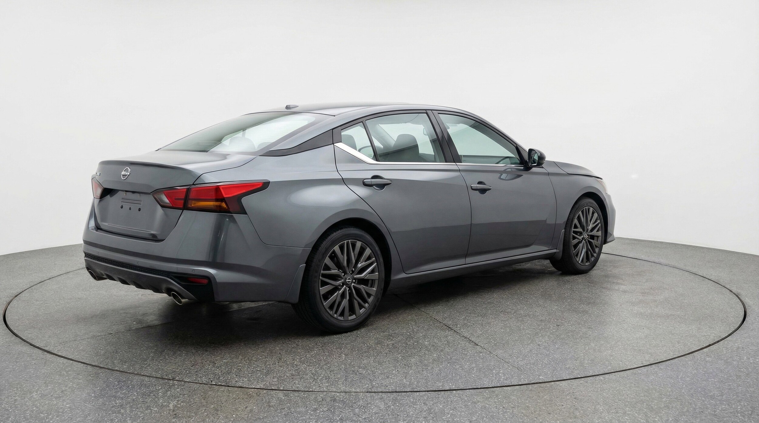 Thumbnail: 2025 Nissan Altima - 9