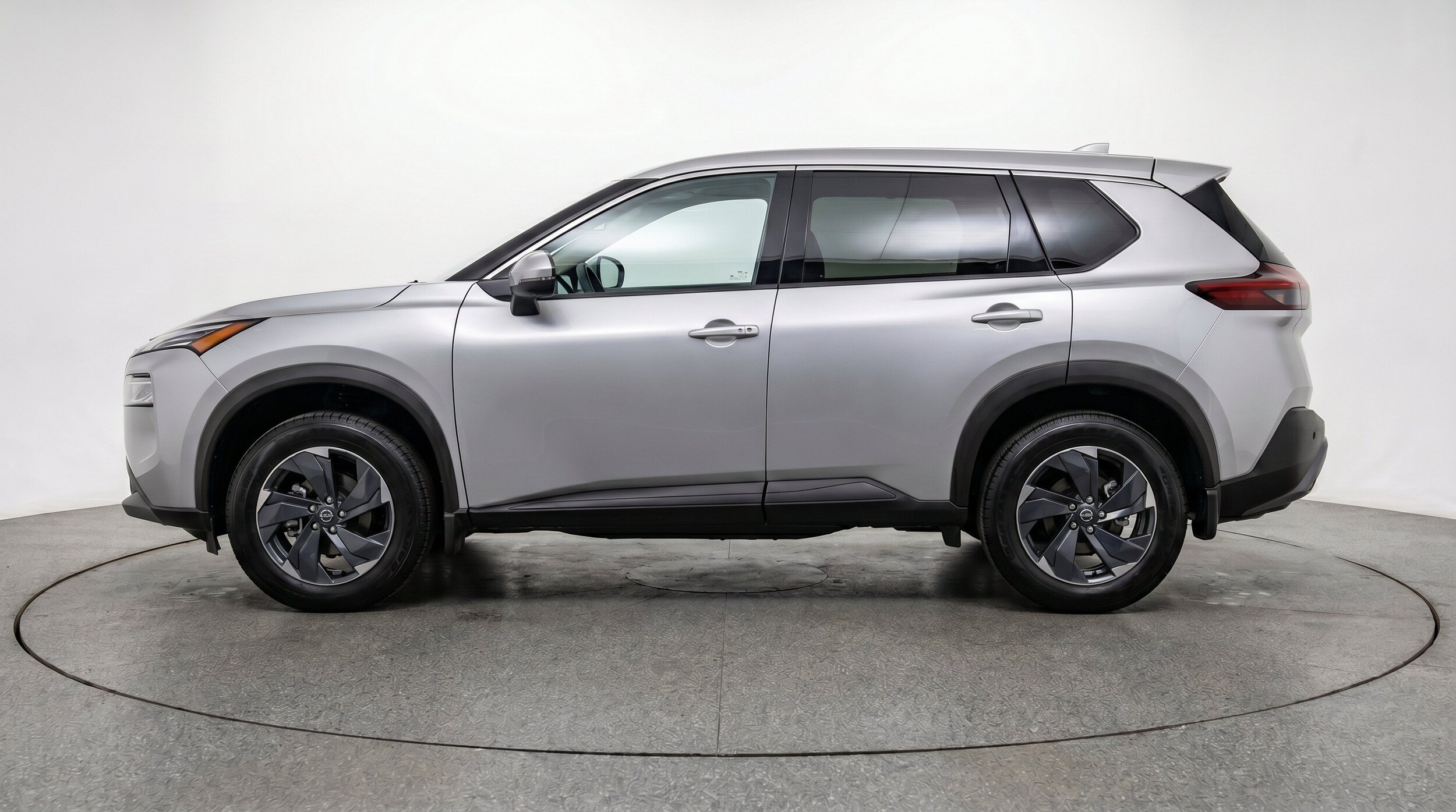 Thumbnail: 2025 Nissan Rogue - 5