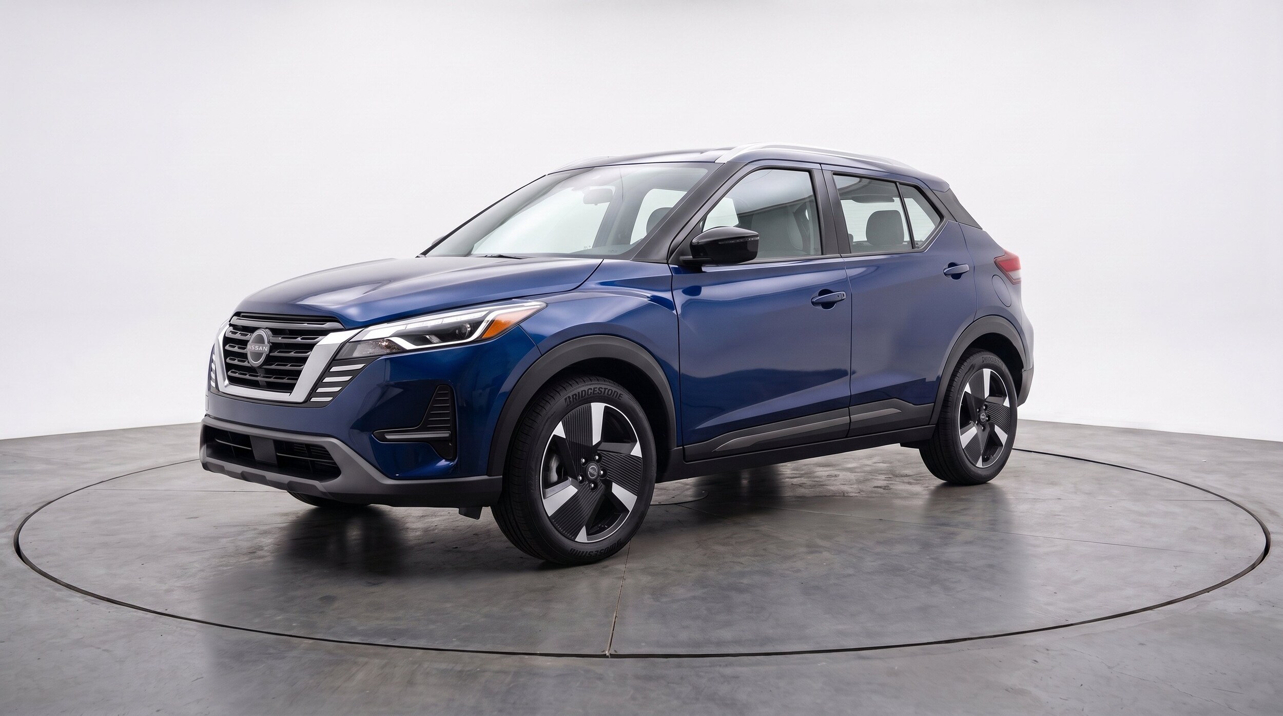 Thumbnail: 2026 Nissan Kicks - 3