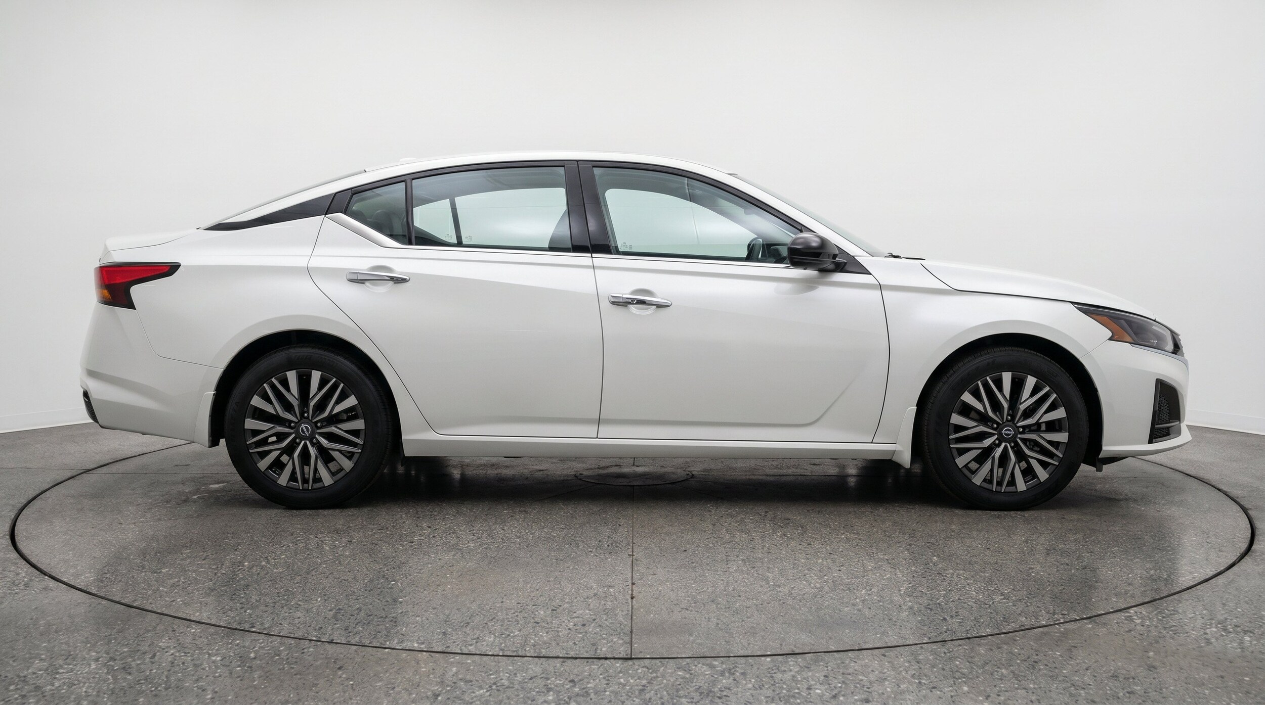 Thumbnail: 2025 Nissan Altima - 11