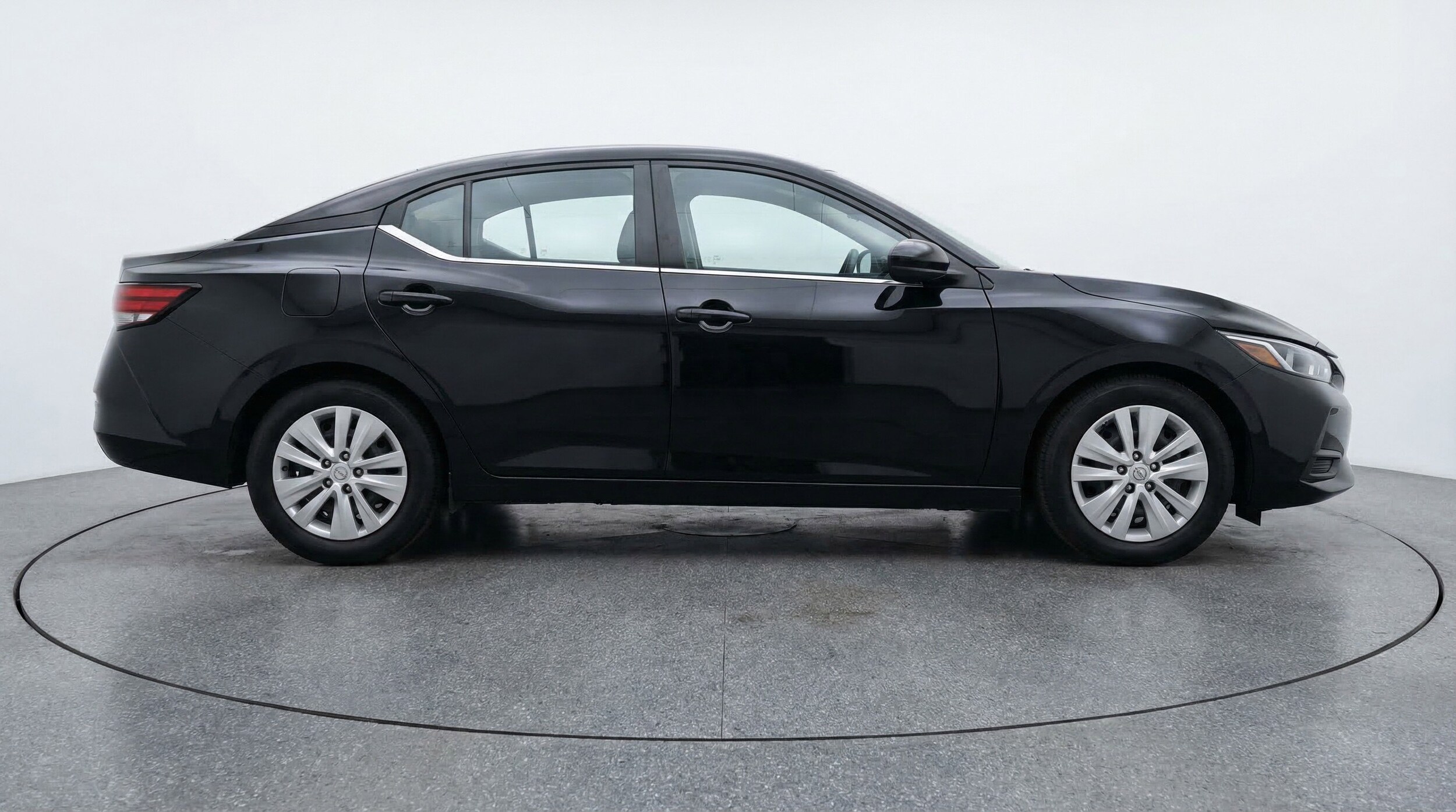 Thumbnail: 2025 Nissan Sentra - 11