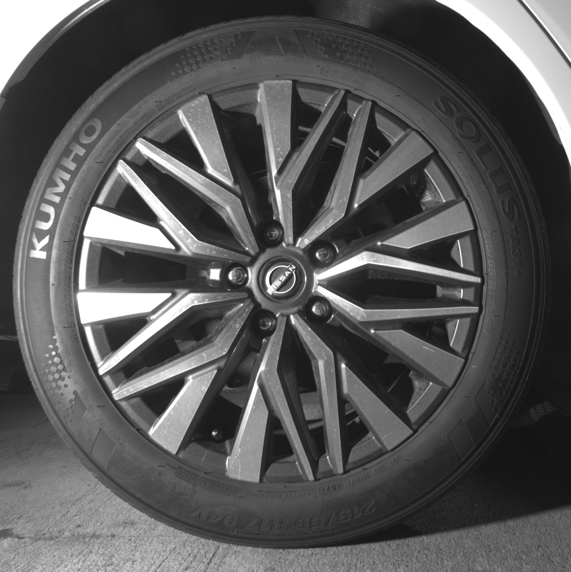 Thumbnail: 2025 Nissan Altima - 15