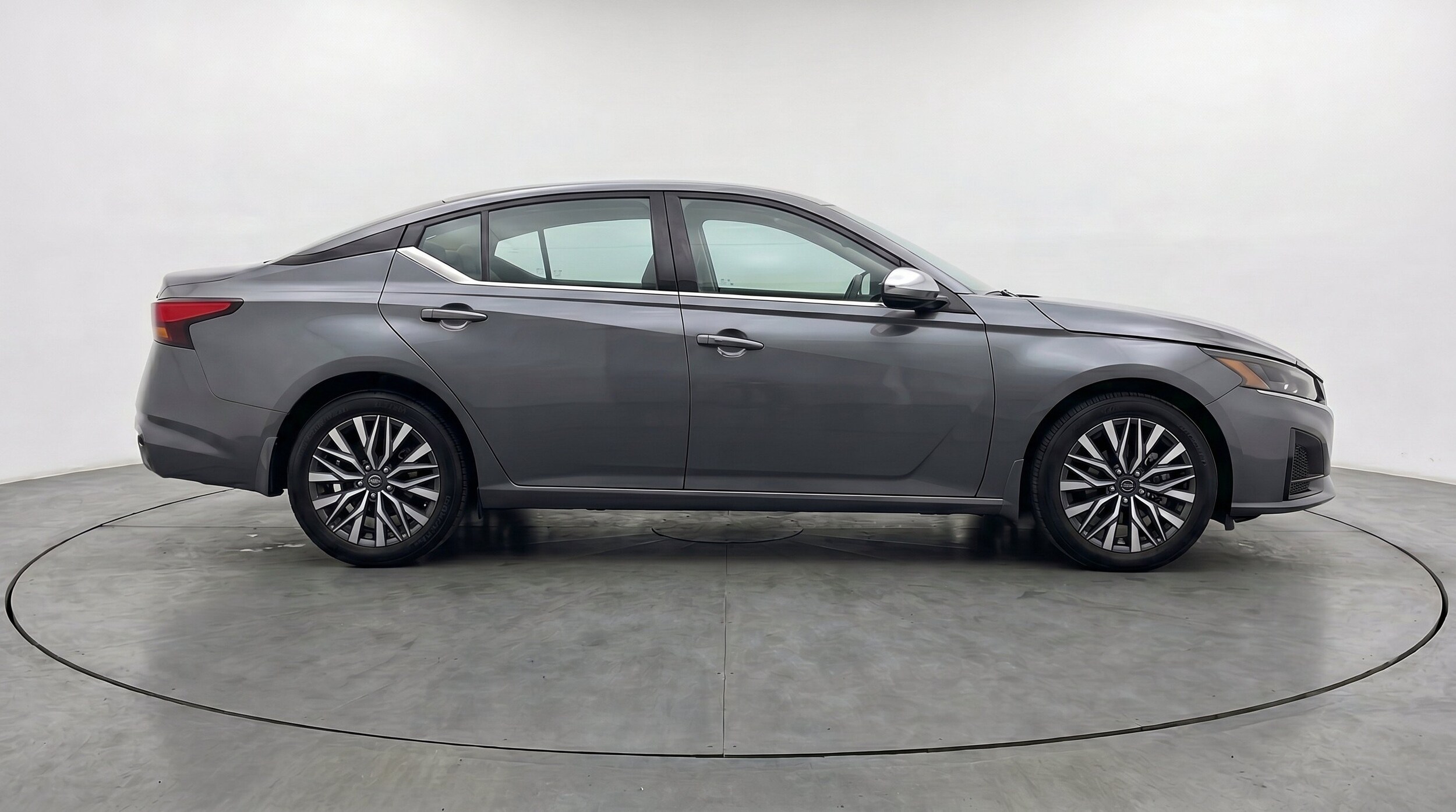Thumbnail: 2025 Nissan Altima - 11