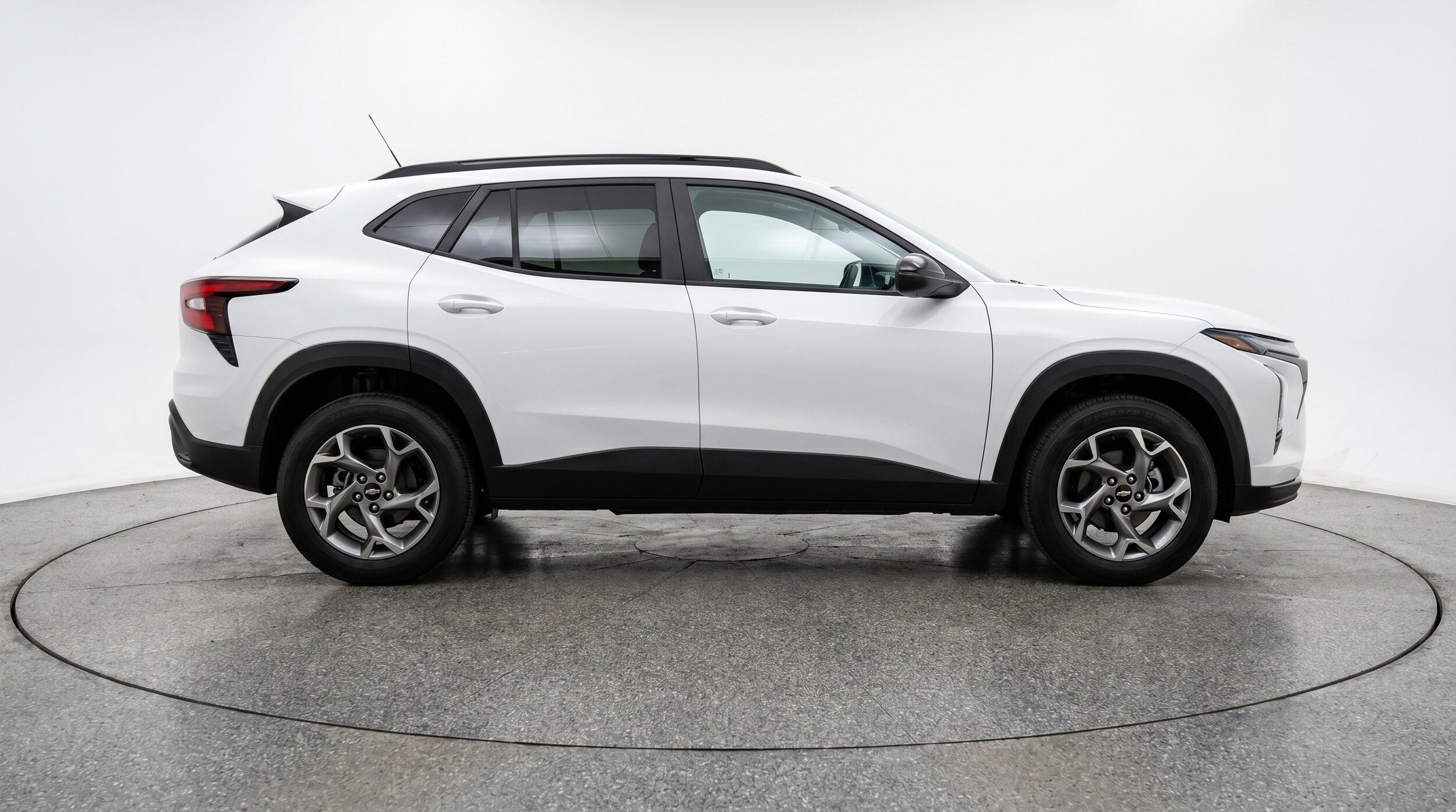 Thumbnail: 2025 Chevrolet Trax - 11