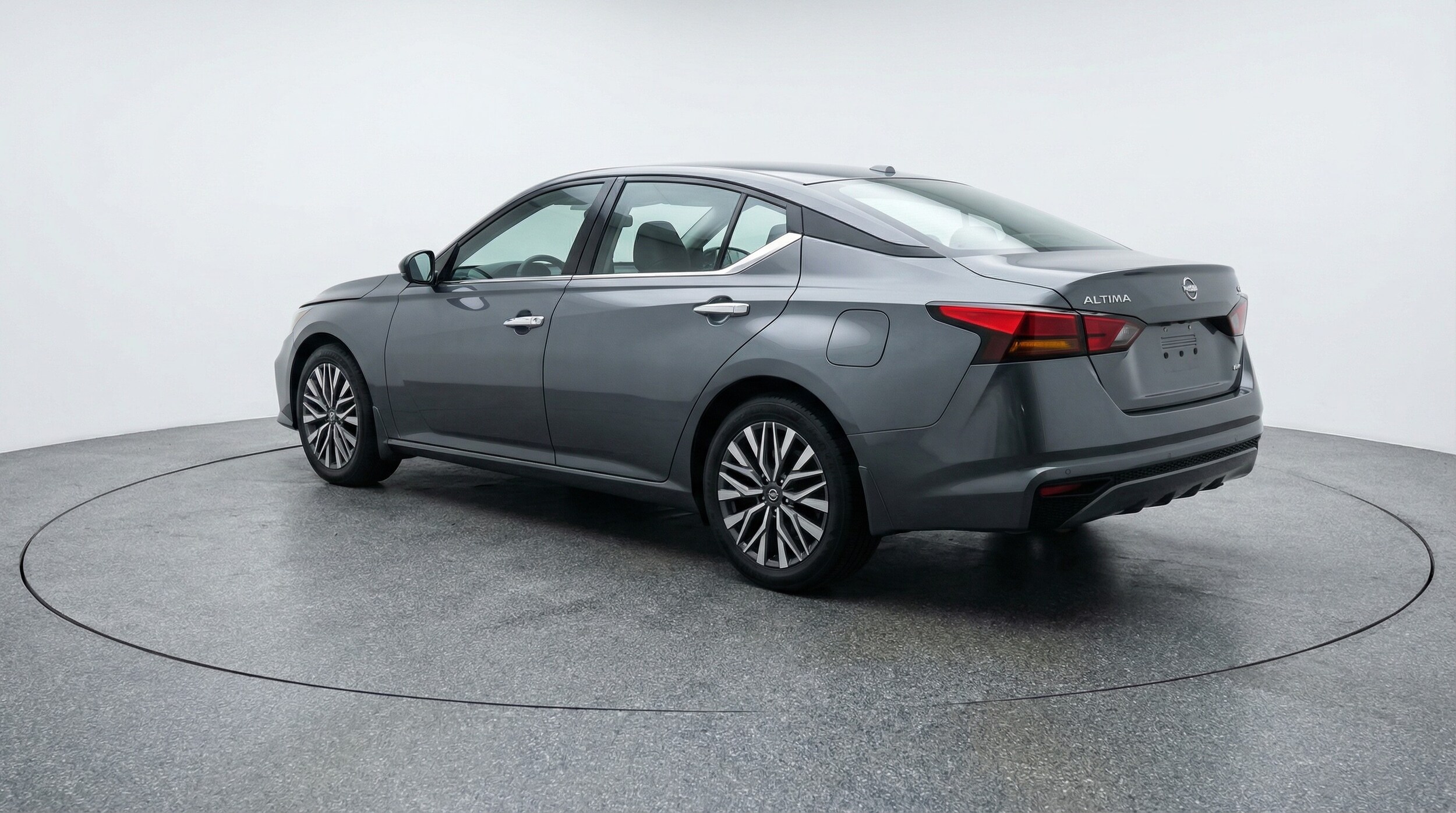 Thumbnail: 2025 Nissan Altima - 5