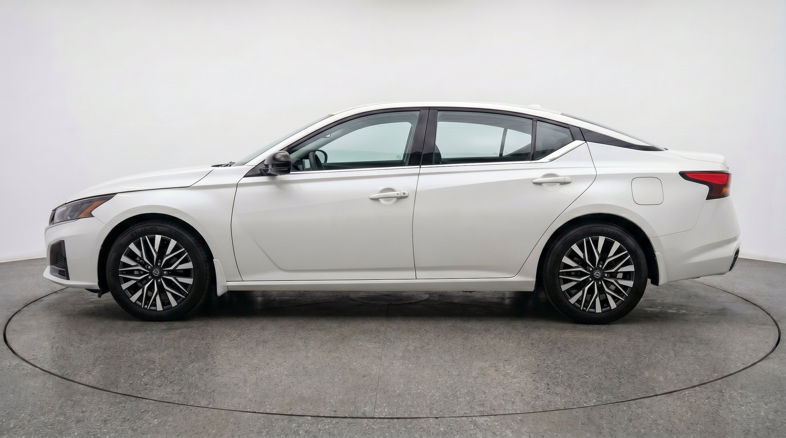 Thumbnail: 2026 Nissan Altima - 5