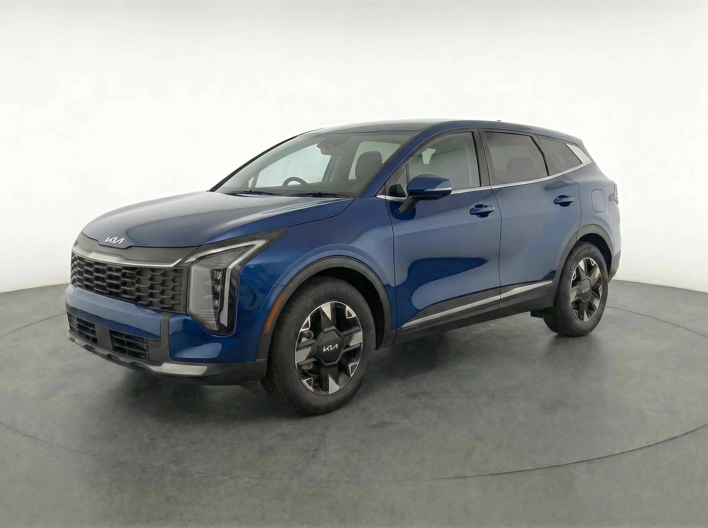 Thumbnail: 2026 Kia Sportage - 3