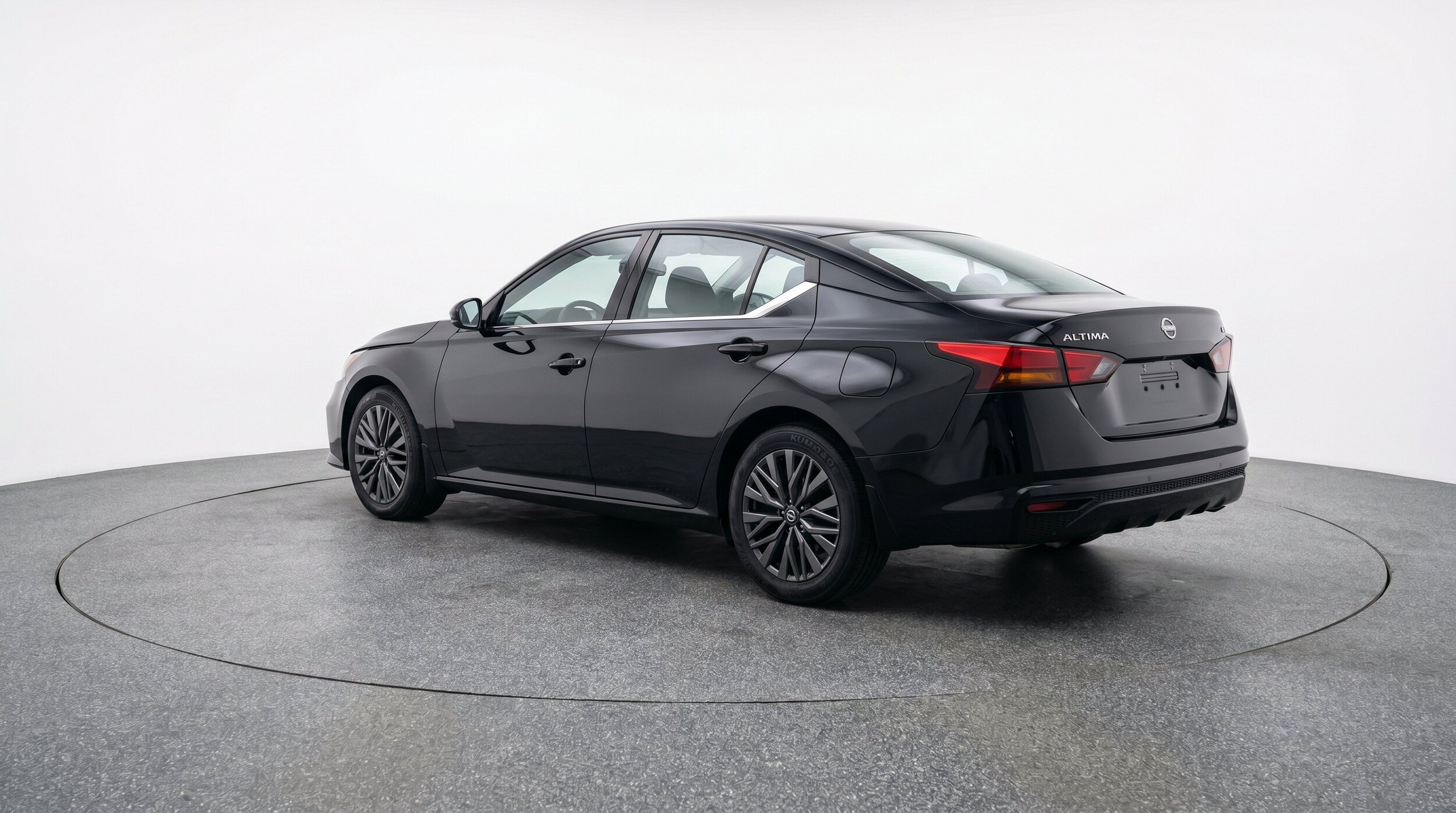 Thumbnail: 2025 Nissan Altima - 6