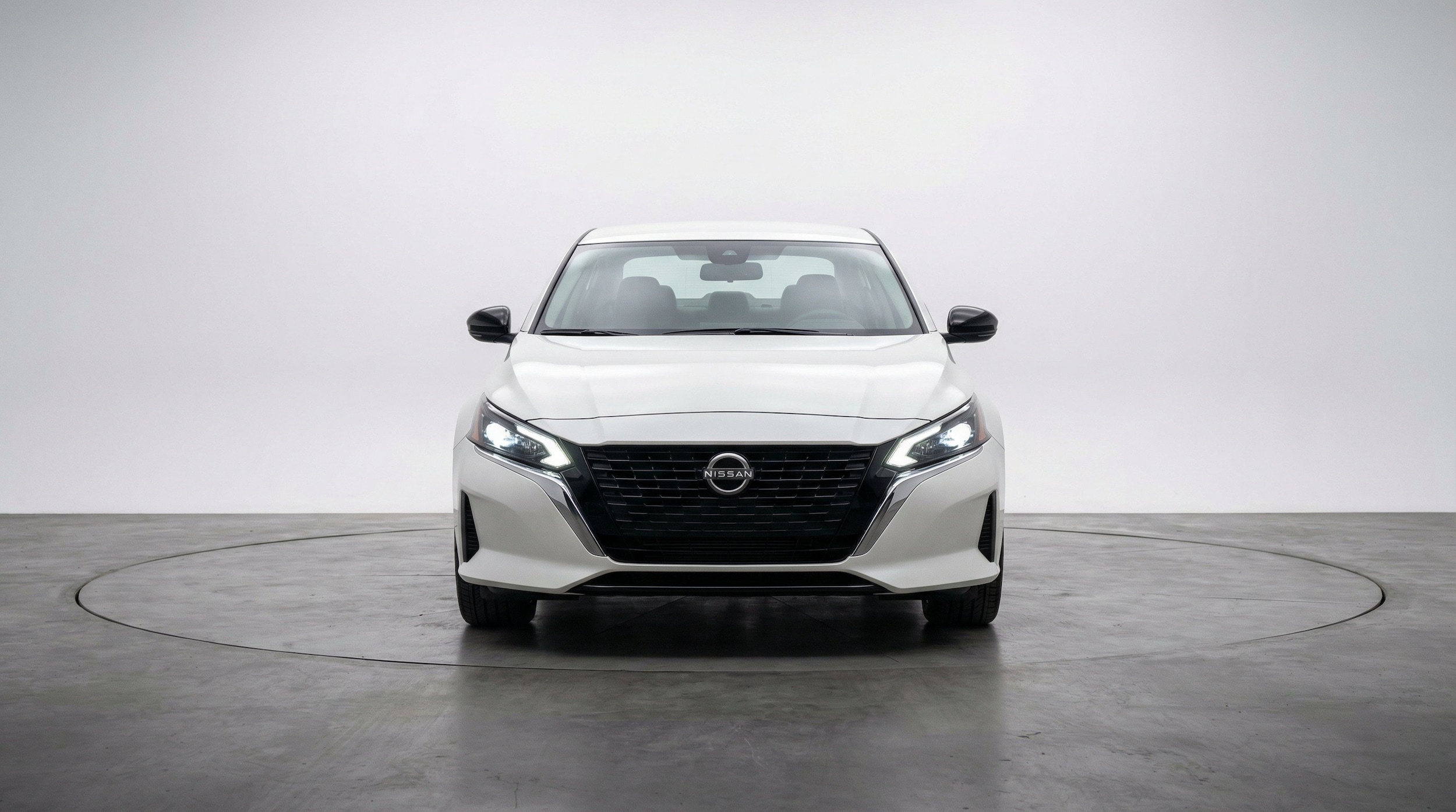Thumbnail: 2025 Nissan Altima - 2