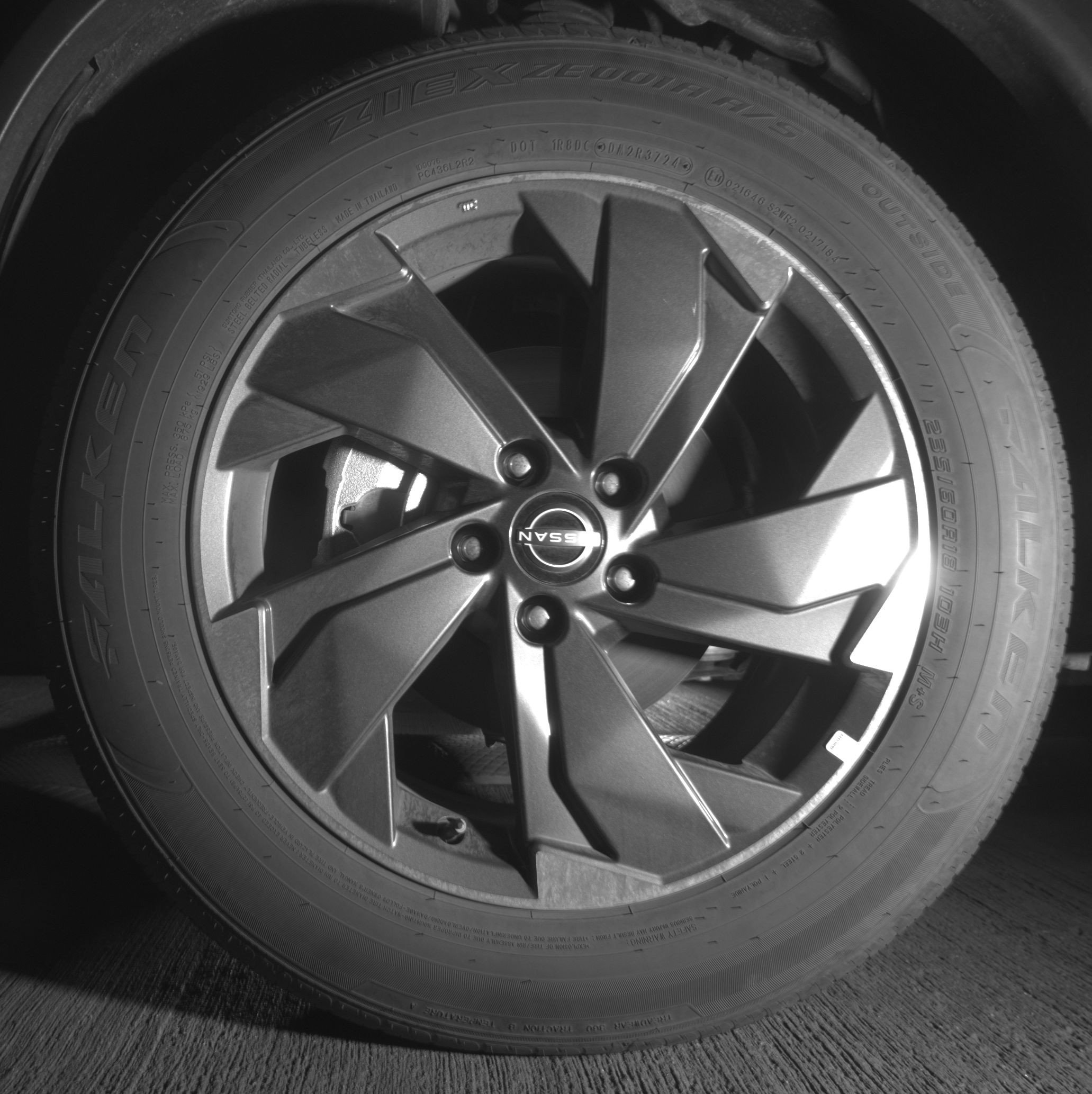 Thumbnail: 2025 Nissan Rogue - 12