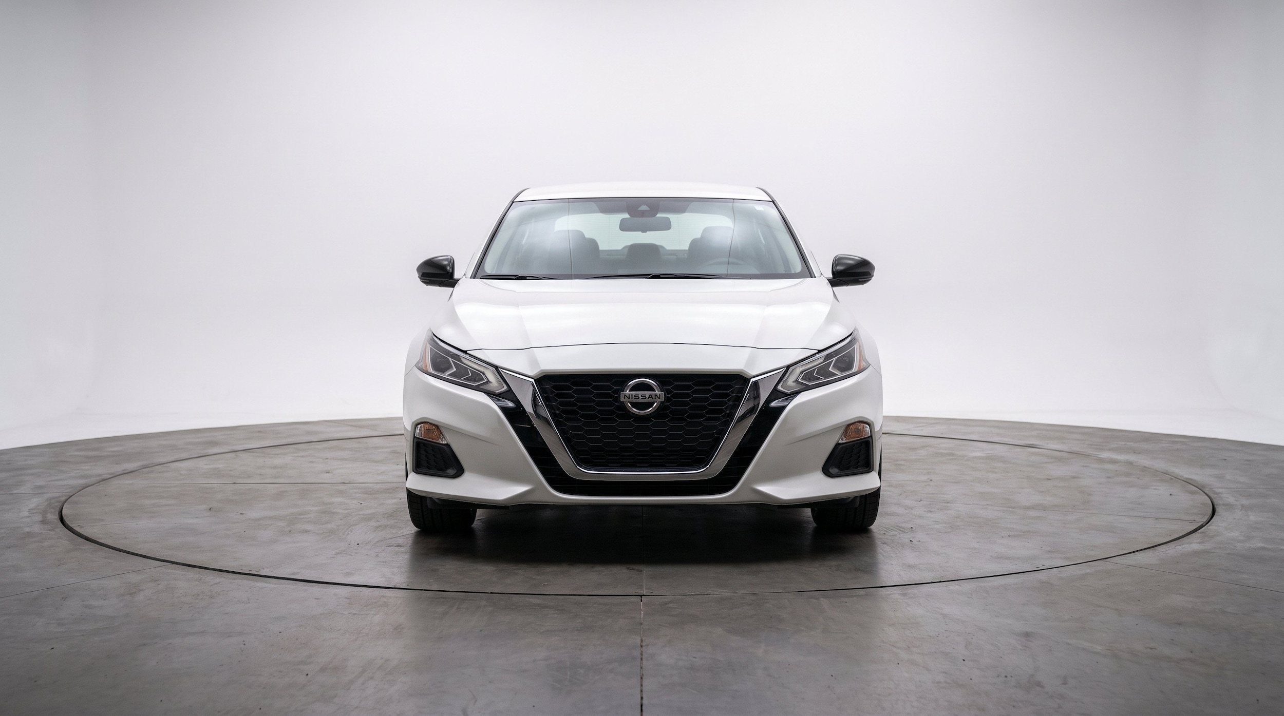 Thumbnail: 2025 Nissan Altima - 2