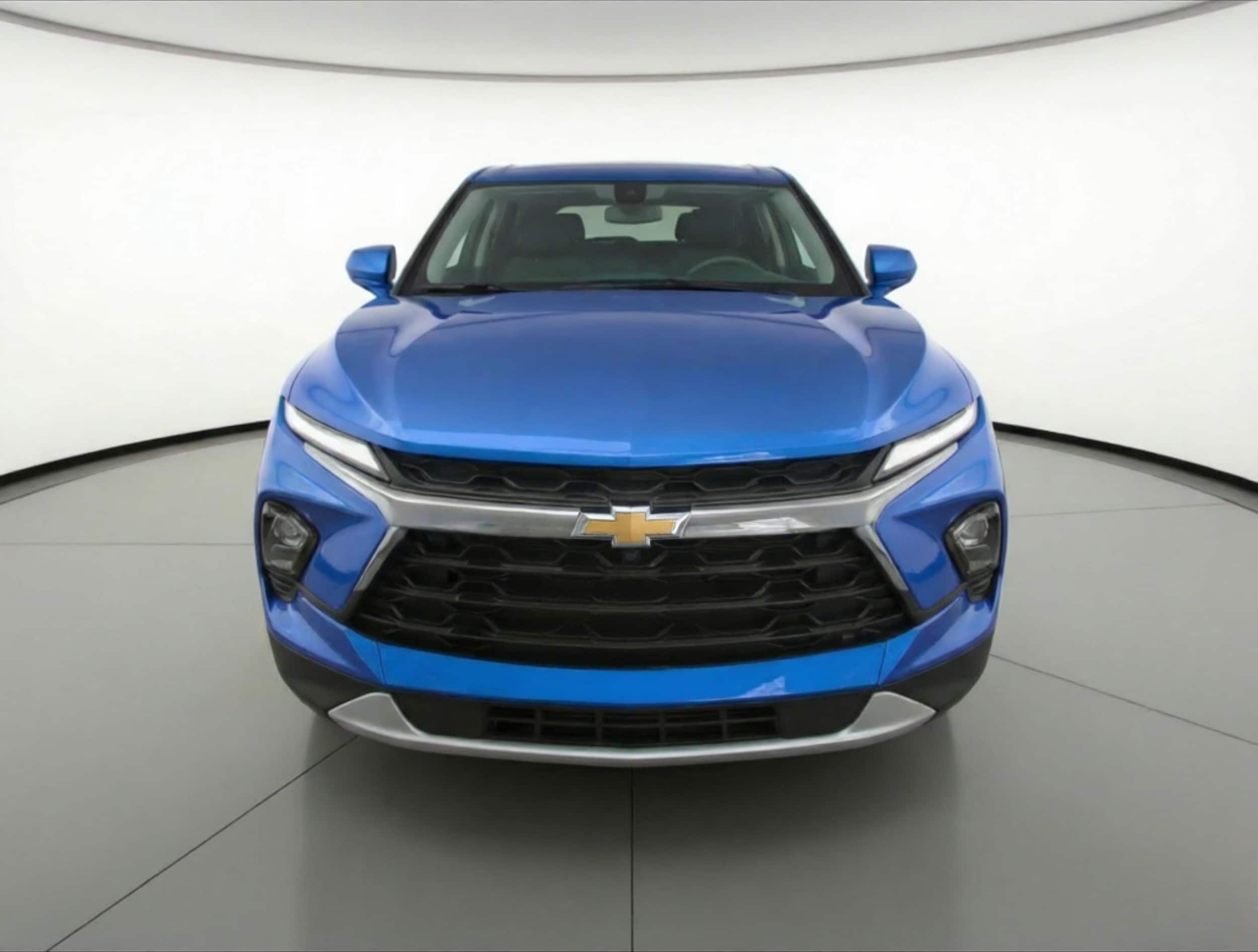 Thumbnail: 2025 Chevrolet Blazer - 2