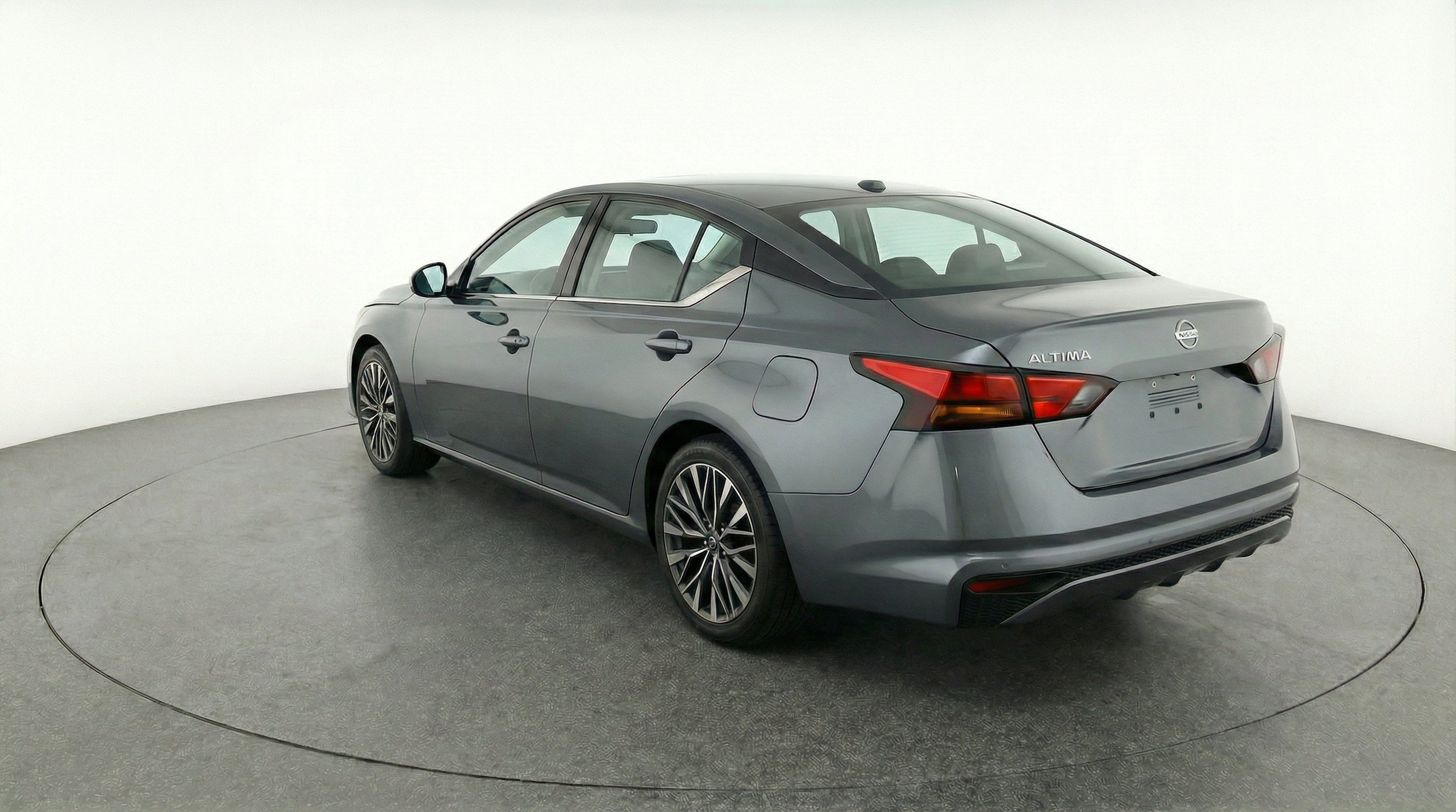 Thumbnail: 2025 Nissan Altima - 6