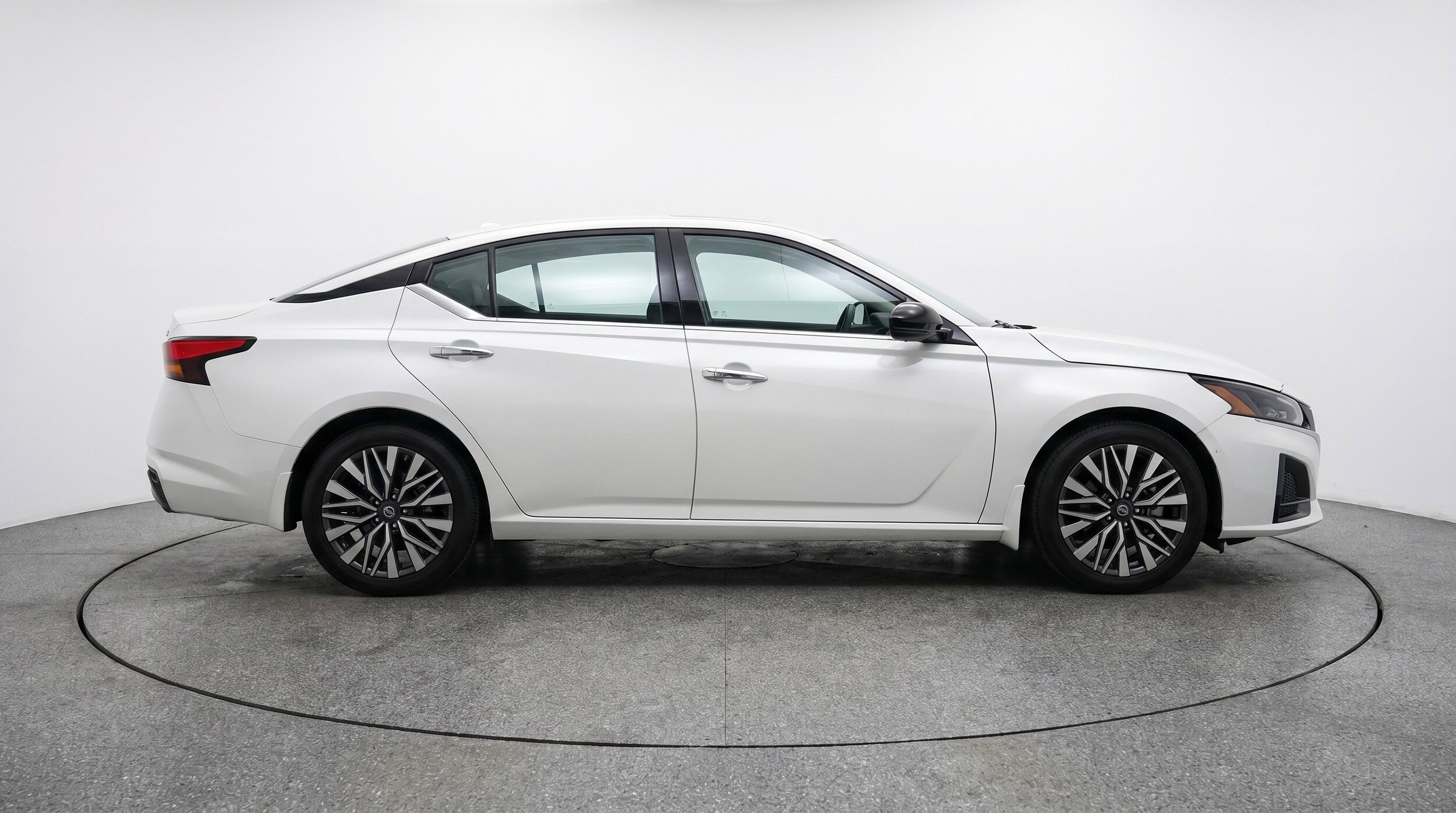 Thumbnail: 2025 Nissan Altima - 11