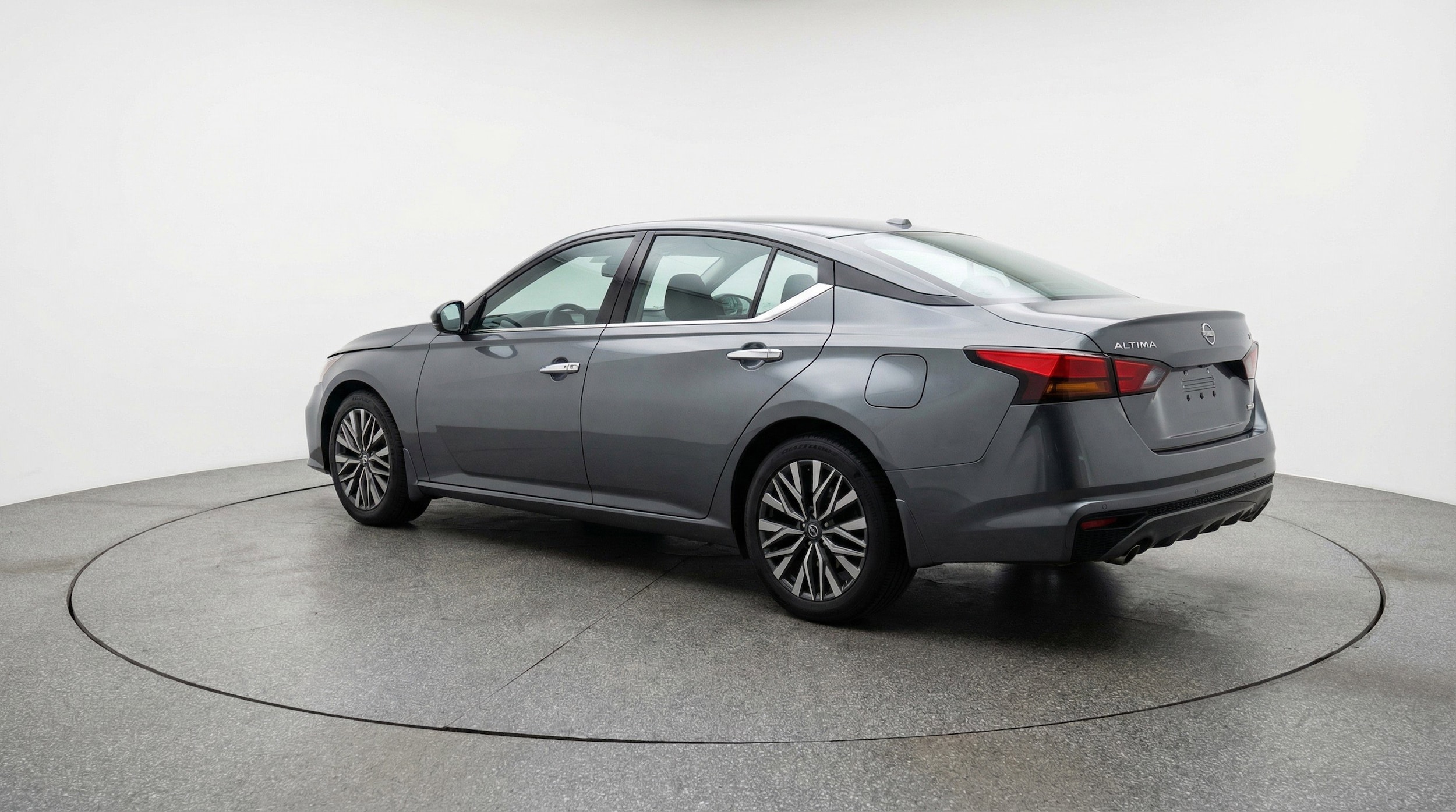 Thumbnail: 2025 Nissan Altima - 6