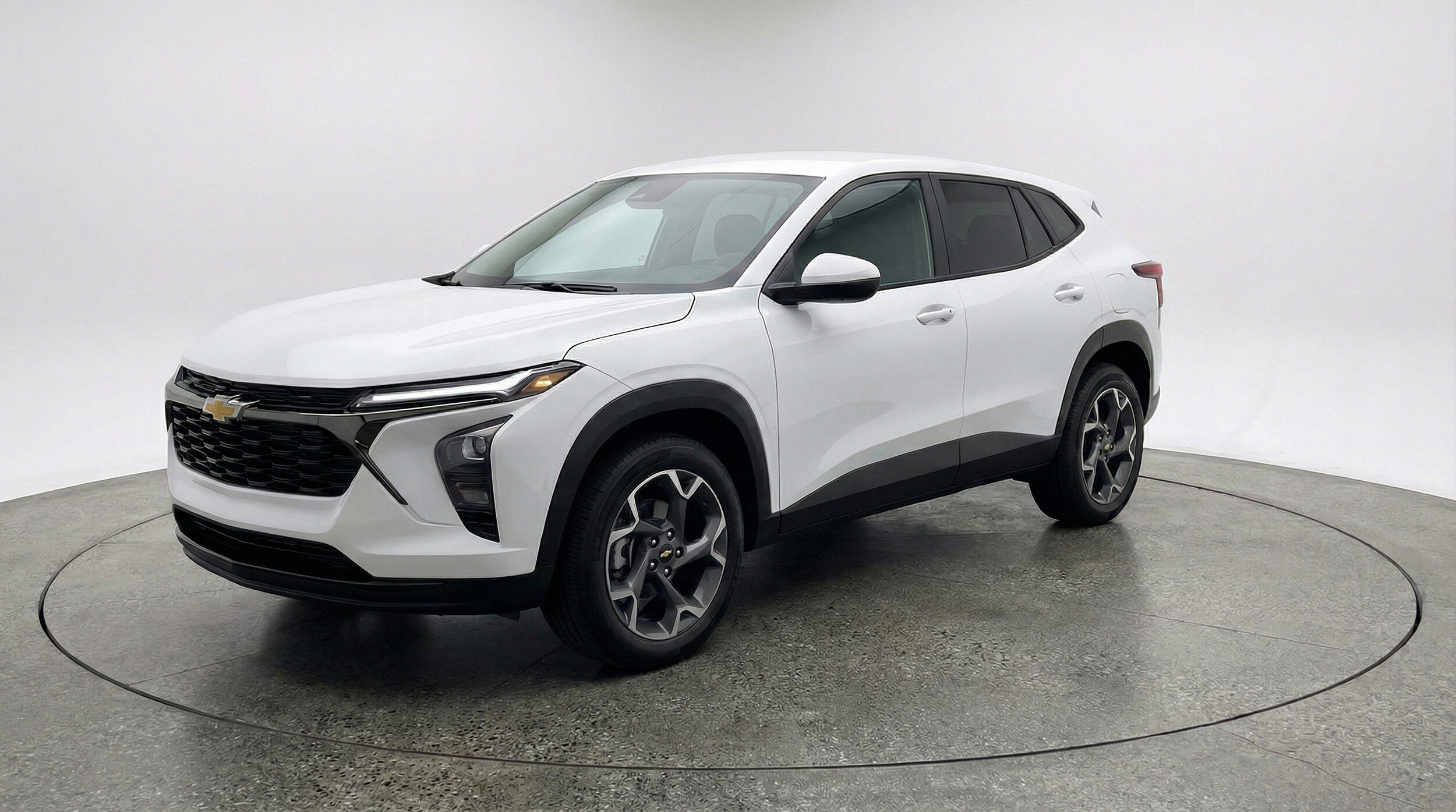 Thumbnail: 2025 Chevrolet Trax - 3