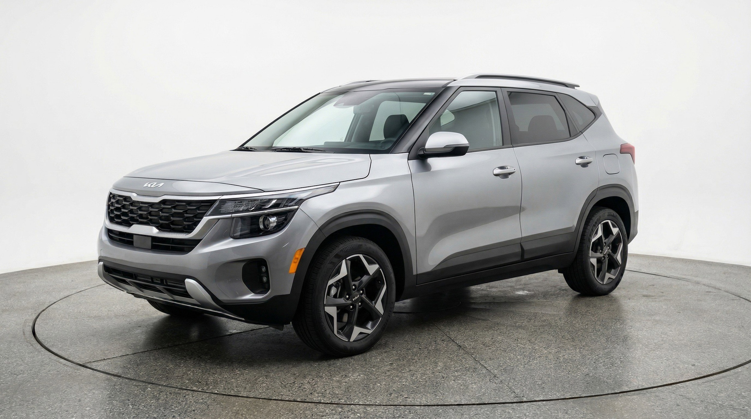 Thumbnail: 2025 Kia Seltos - 3