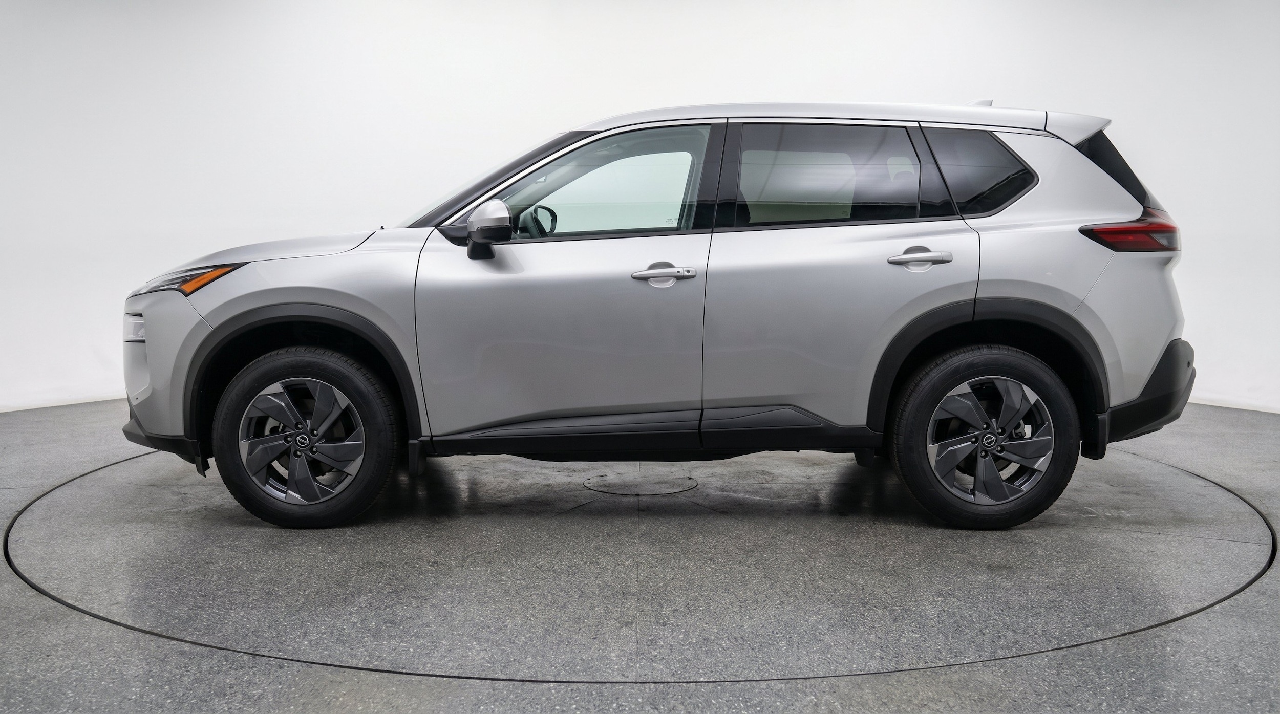 Thumbnail: 2025 Nissan Rogue - 5