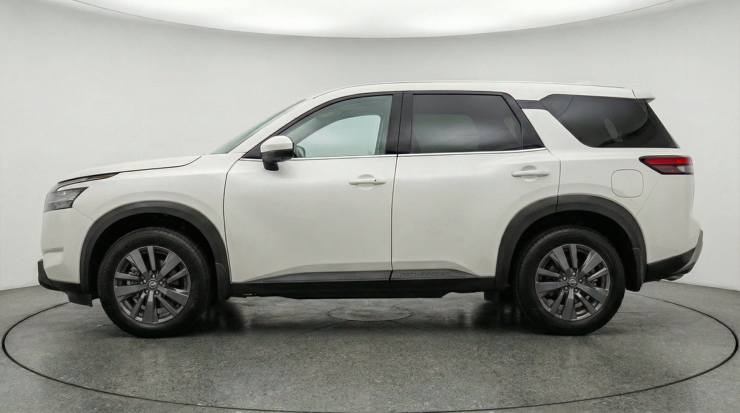 Thumbnail: 2025 Nissan Pathfinder - 5