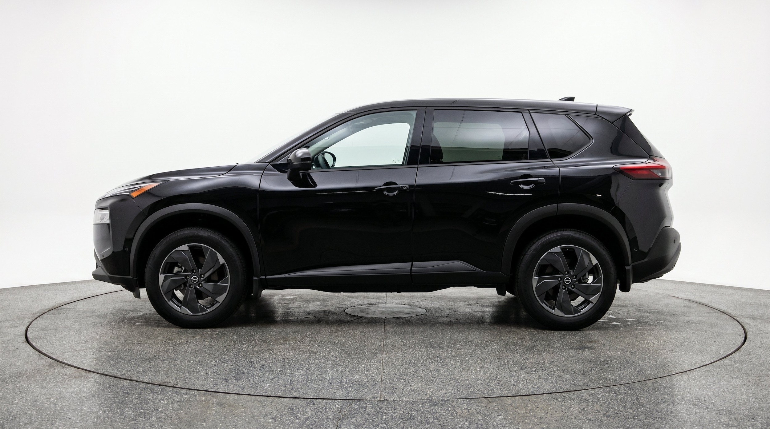 Thumbnail: 2025 Nissan Rogue - 5