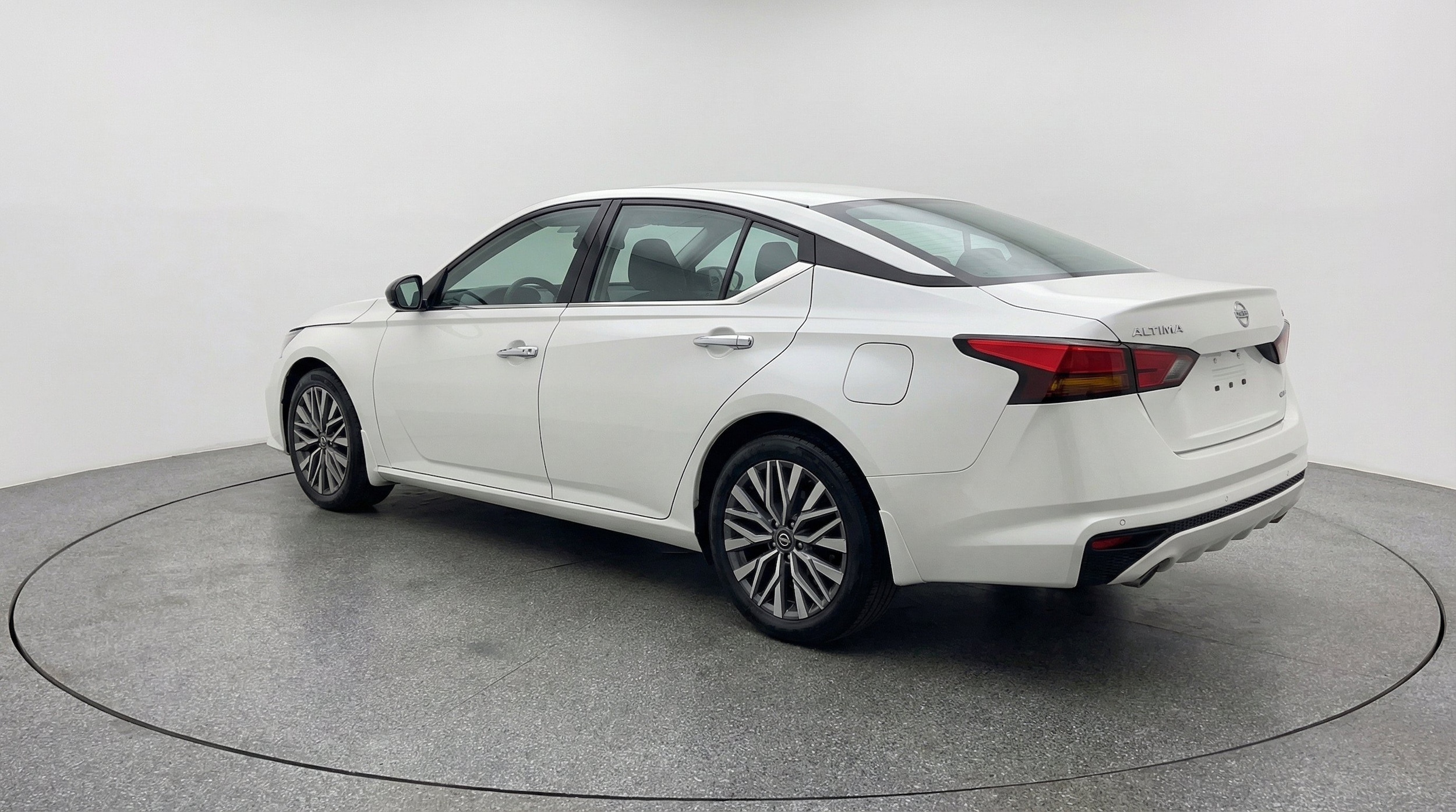 Thumbnail: 2025 Nissan Altima - 6
