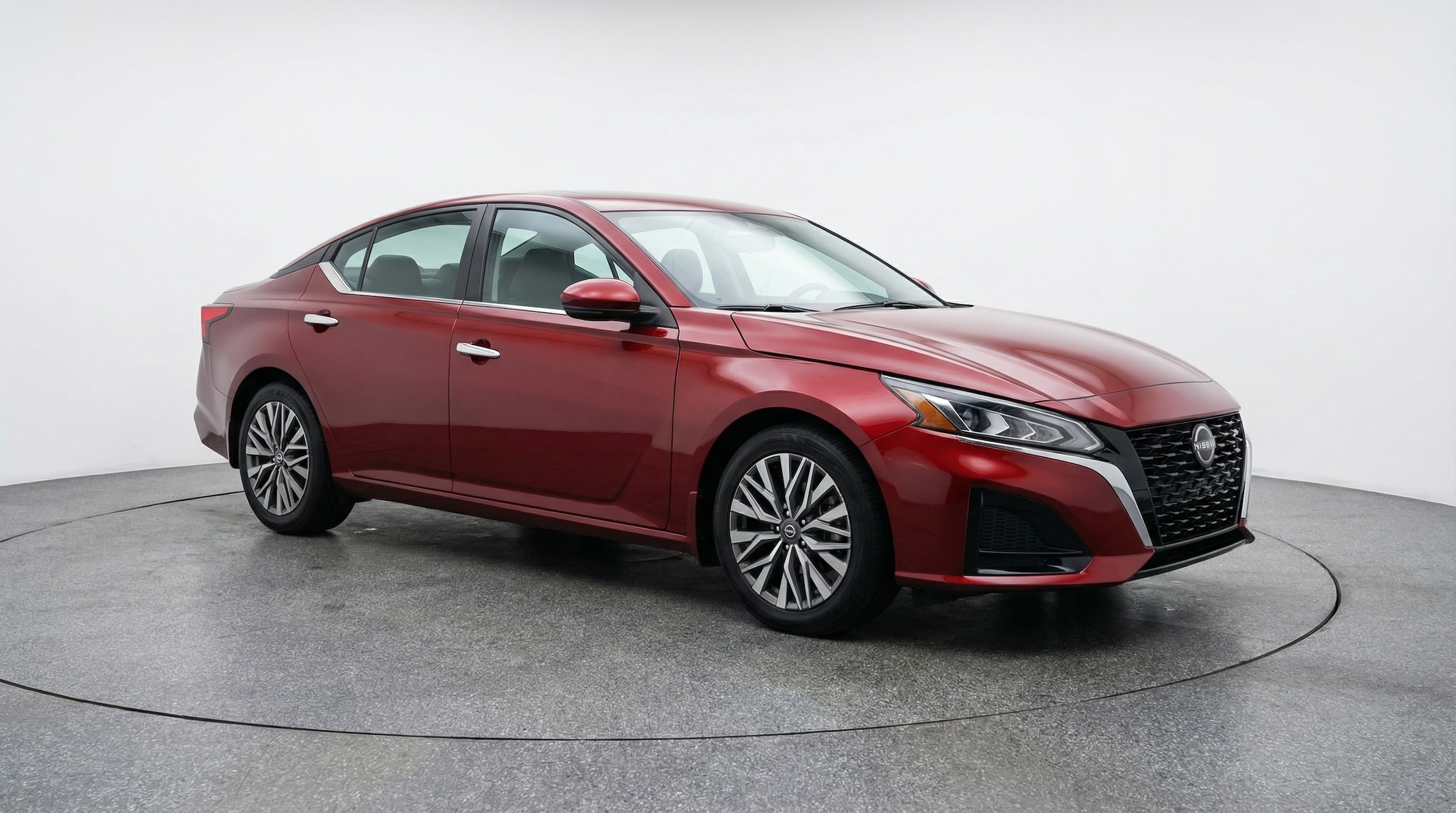 Thumbnail: 2025 Nissan Altima - 1