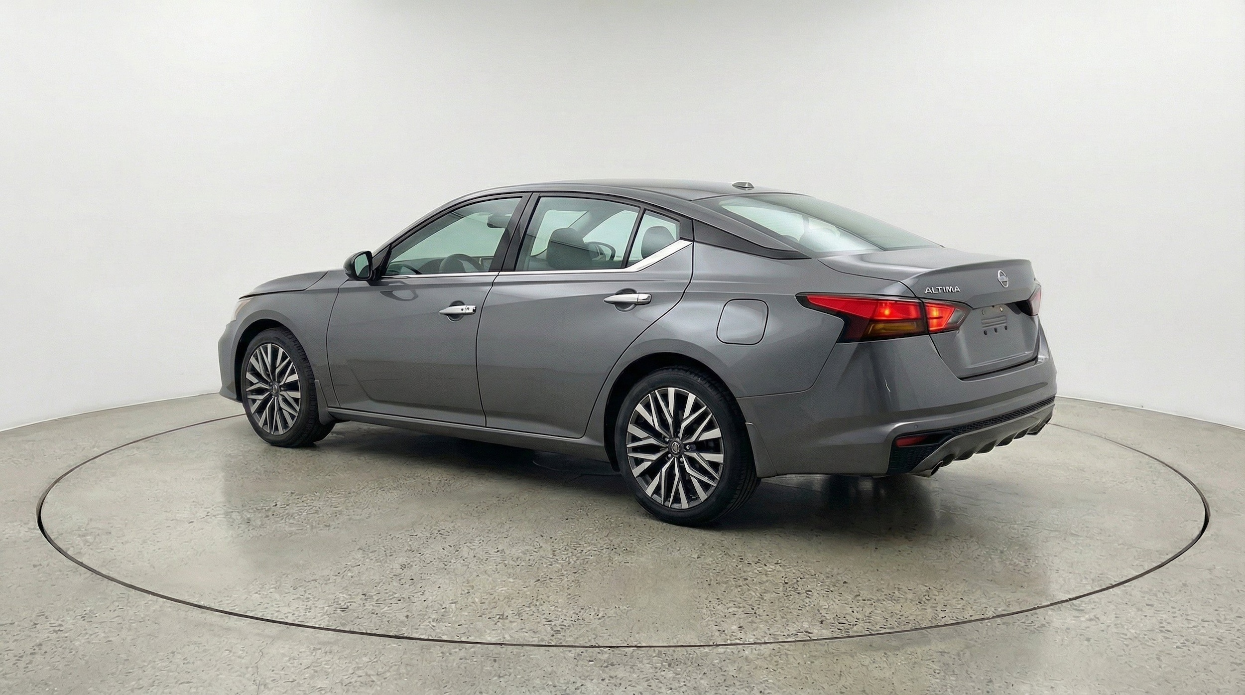 Thumbnail: 2025 Nissan Altima - 6