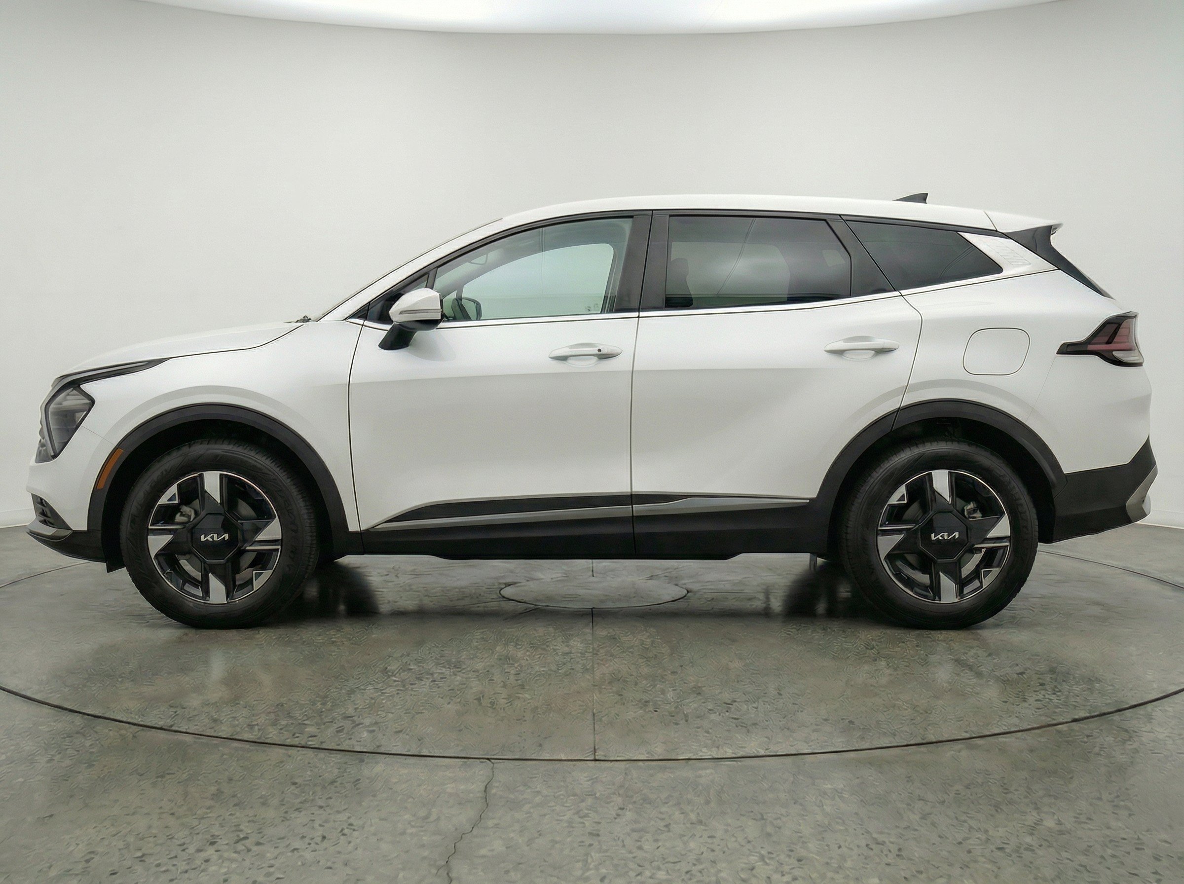 Thumbnail: 2026 Kia Sportage - 5