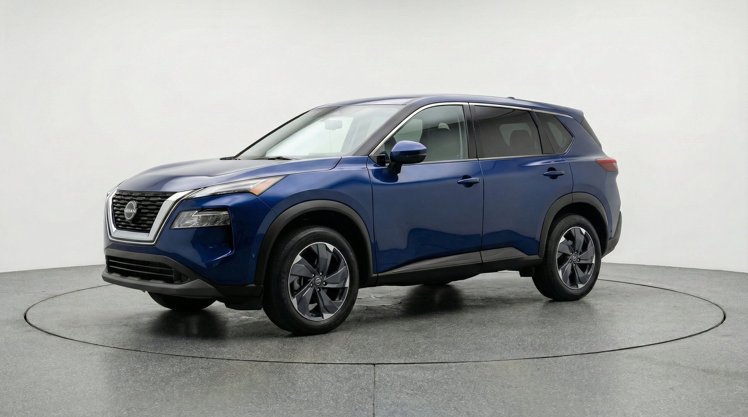 Thumbnail: 2025 Nissan Rogue - 3