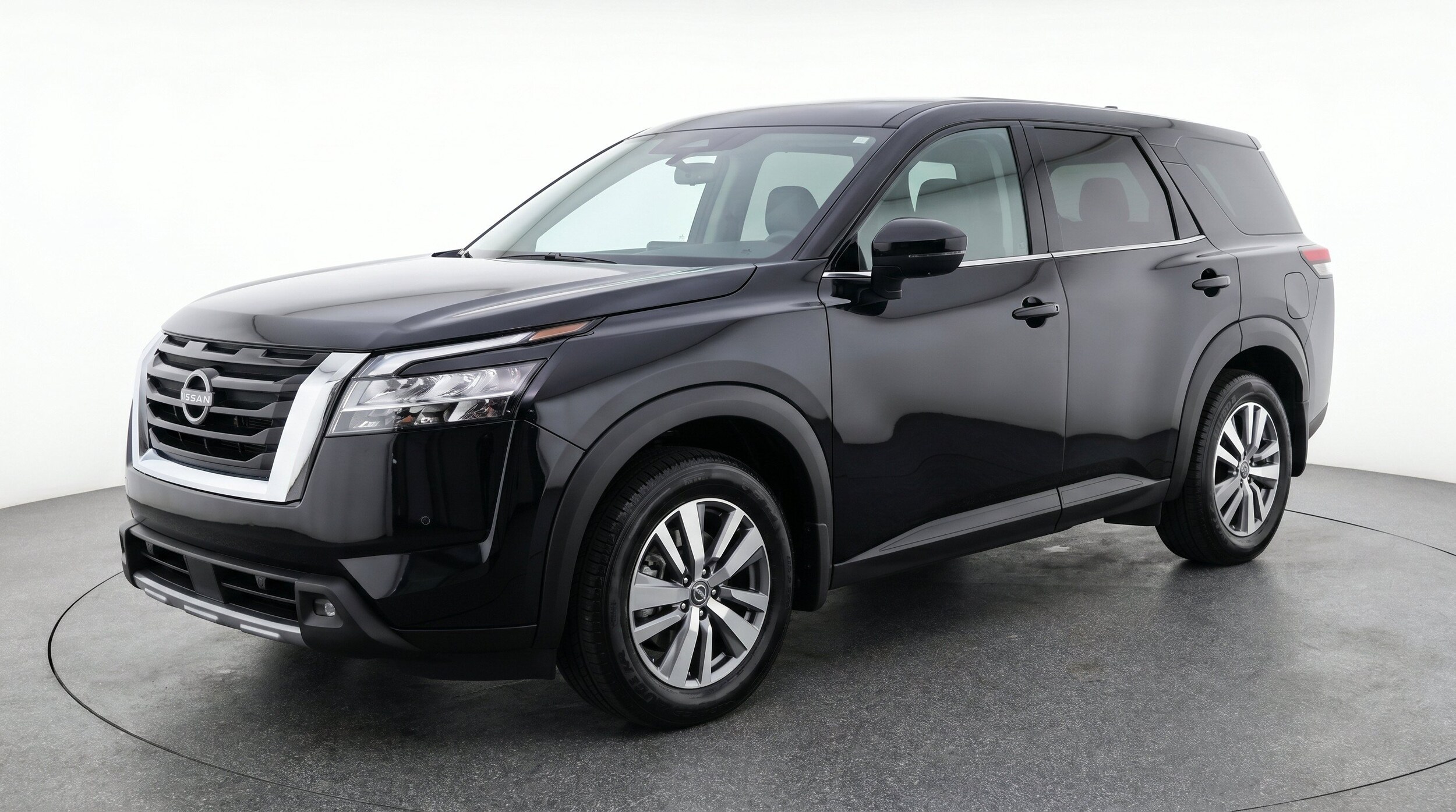 Thumbnail: 2025 Nissan Pathfinder - 3