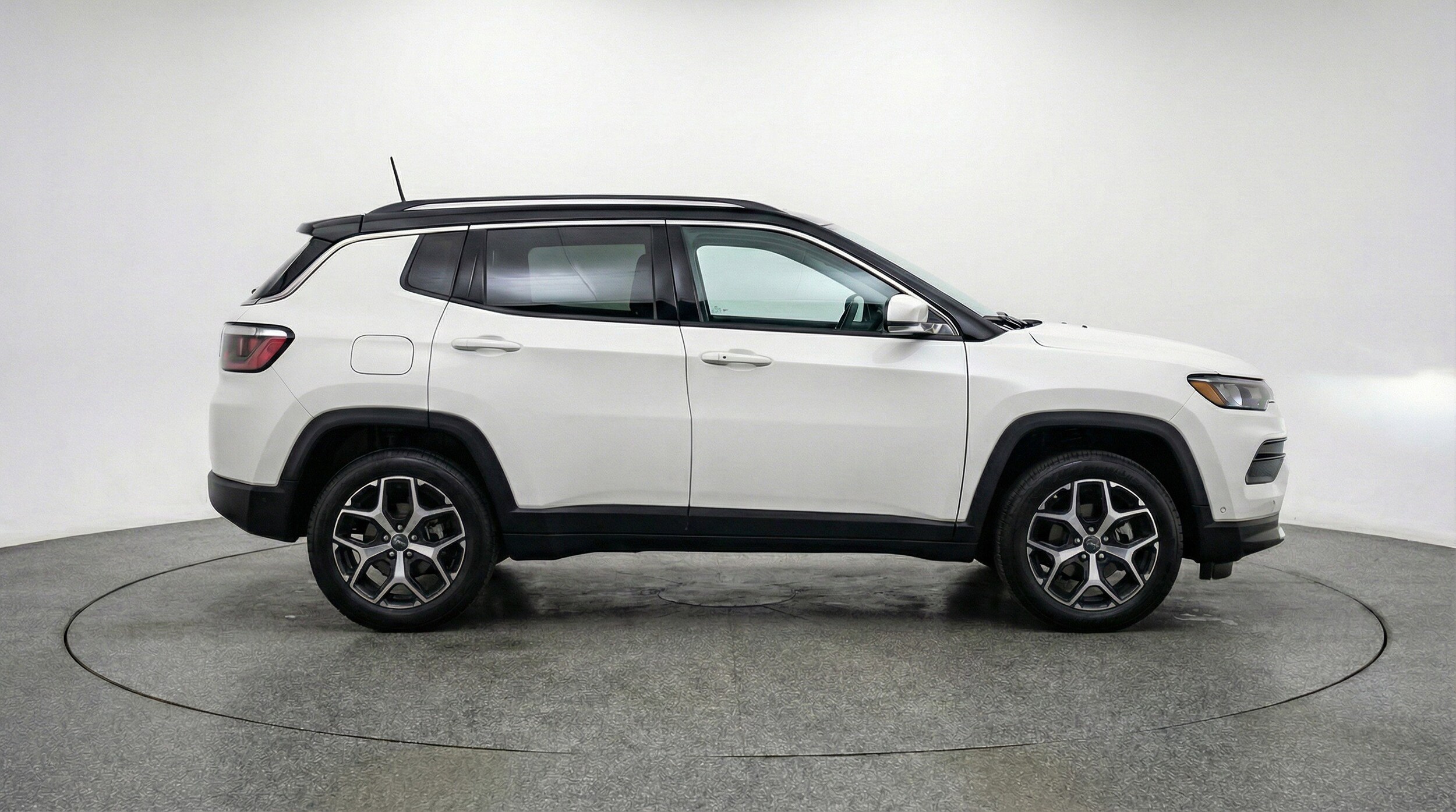 Thumbnail: 2025 Jeep Compass - 11