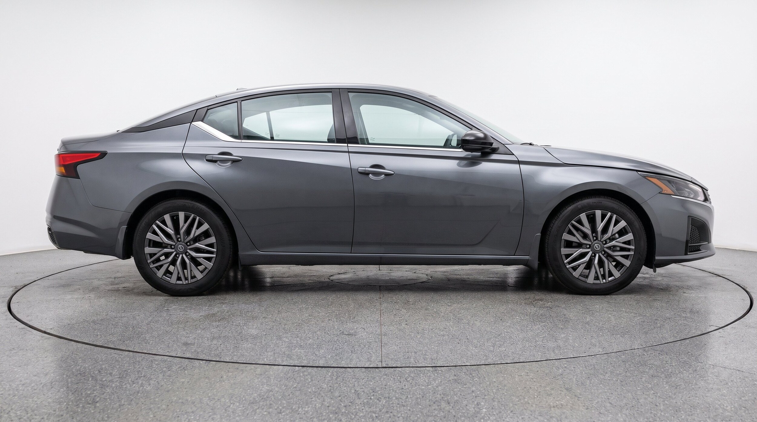 Thumbnail: 2025 Nissan Altima - 10
