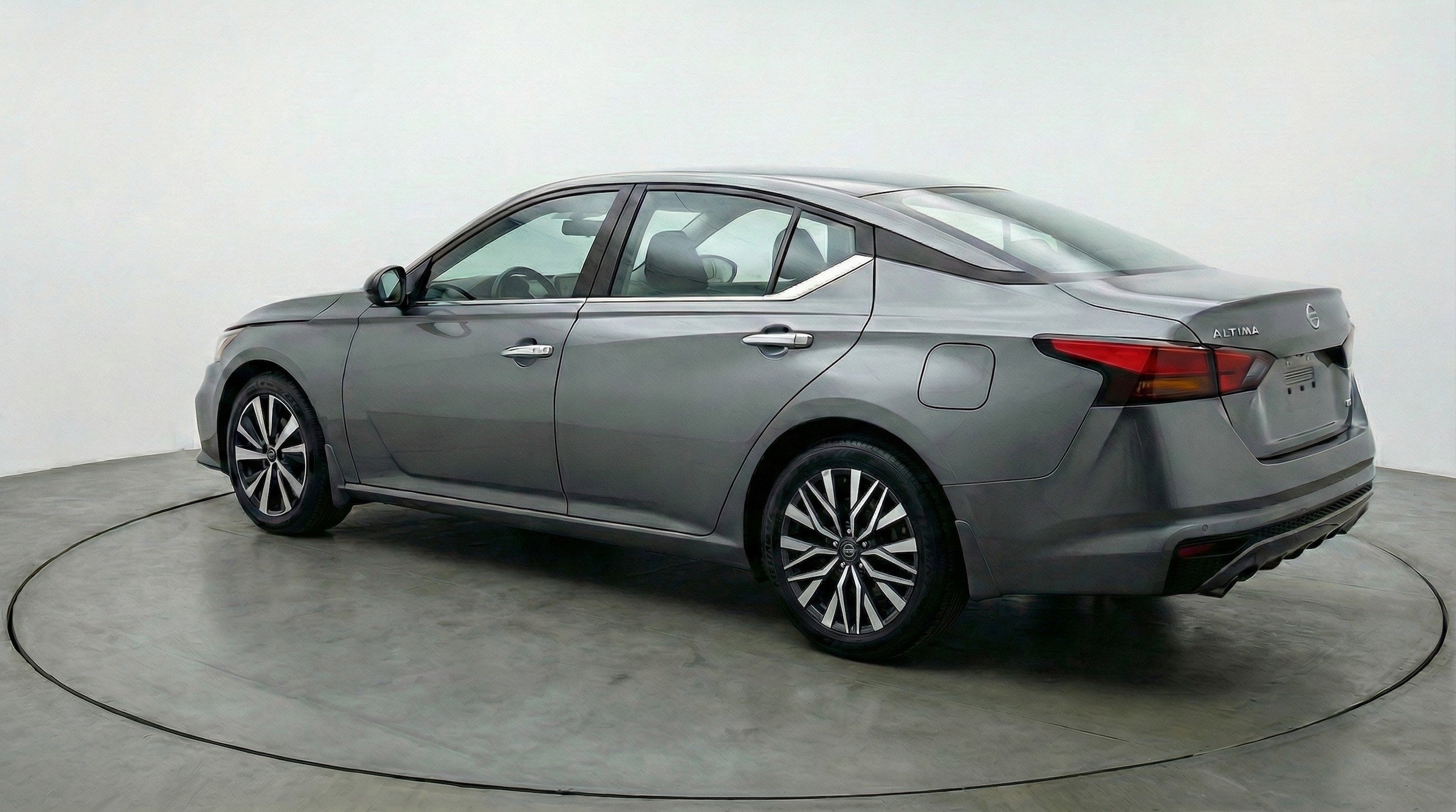 Thumbnail: 2025 Nissan Altima - 6