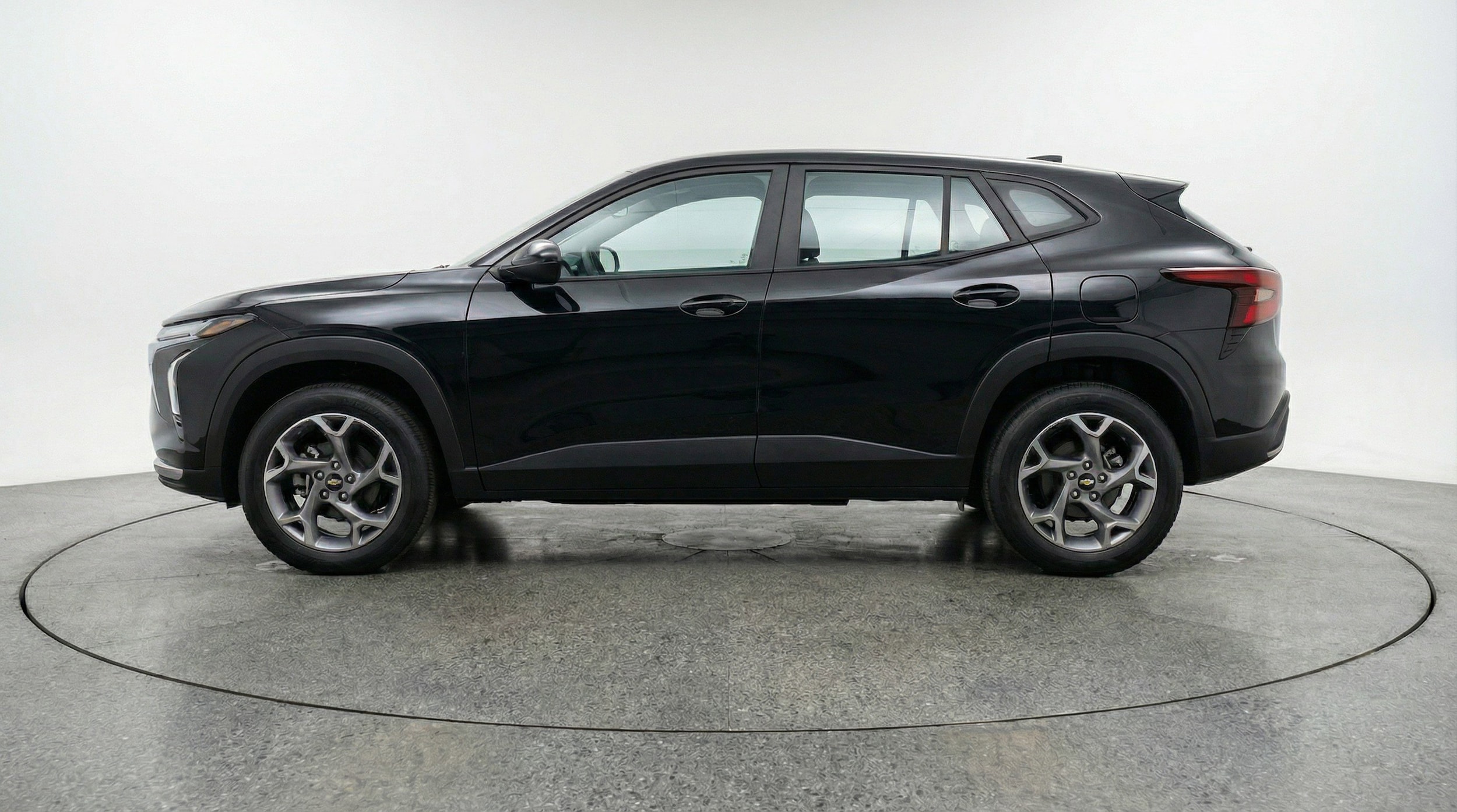 Thumbnail: 2025 Chevrolet Trax - 5