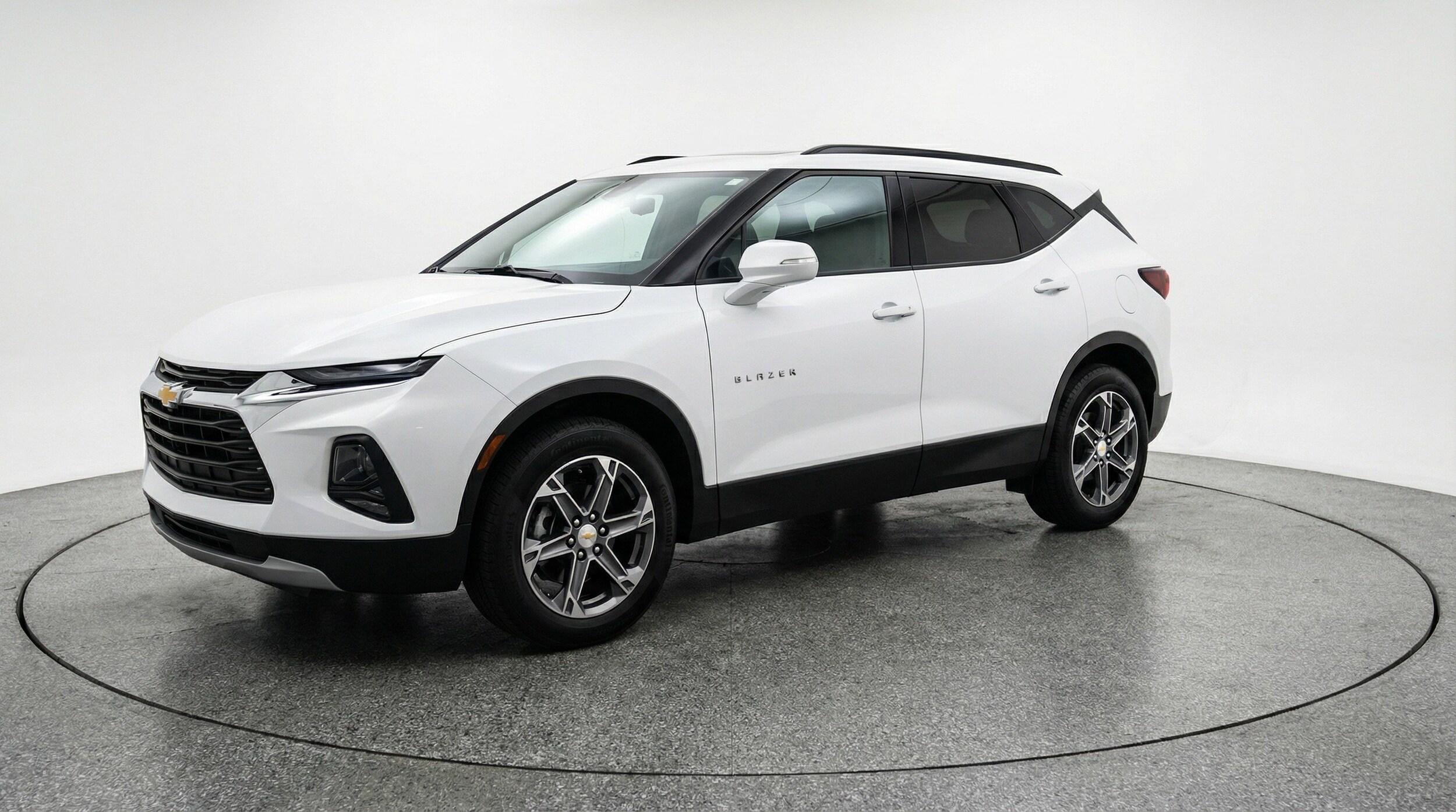 Thumbnail: 2025 Chevrolet Blazer - 3